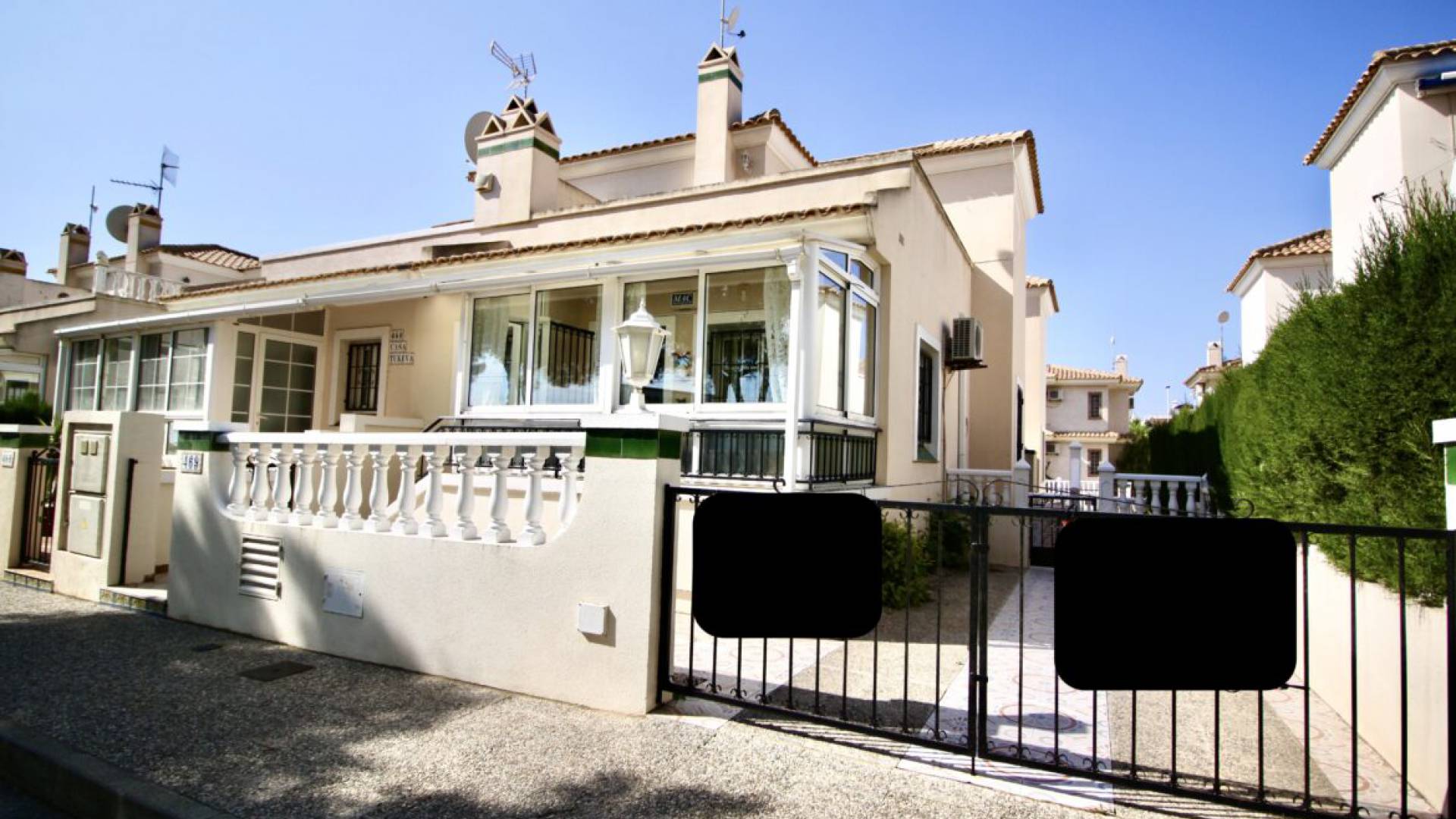 Wiederverkauf - Villa - Villamartin - Los Dolses