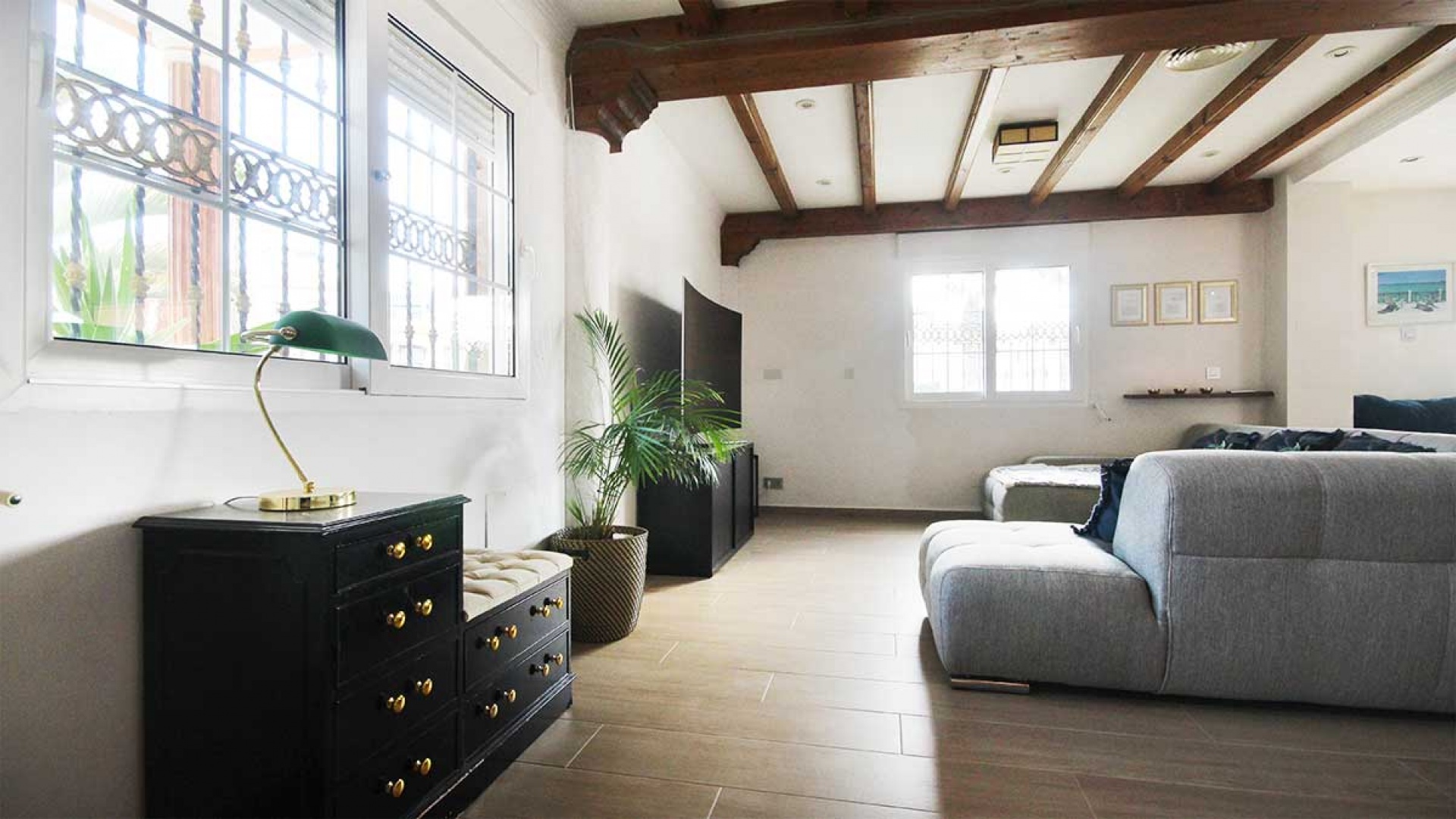 Wiederverkauf - Villa - Villamartin - Los Dolses