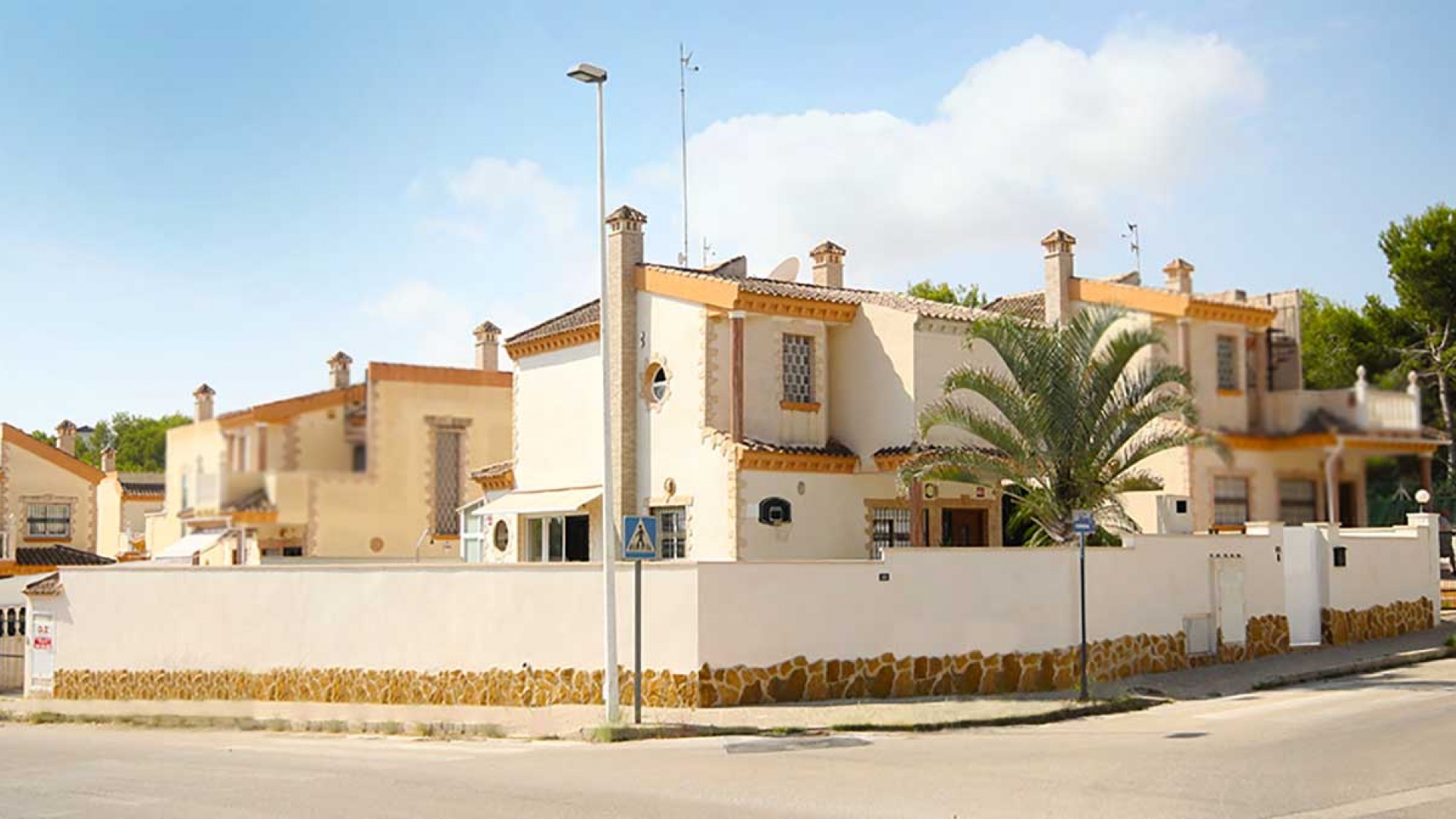 Wiederverkauf - Villa - Villamartin - Los Dolses