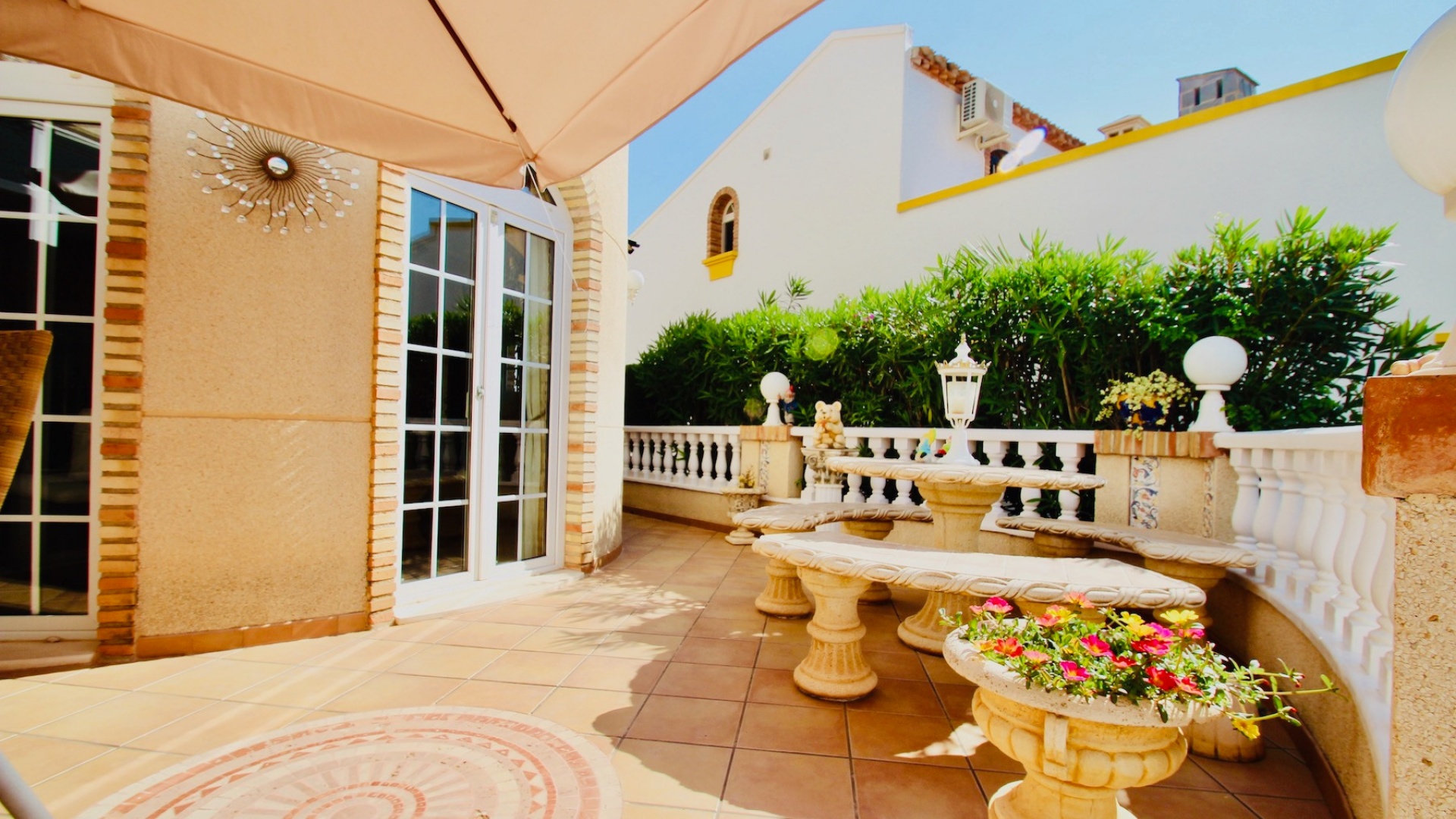 Wiederverkauf - Villa - Villamartin - Los Dolses