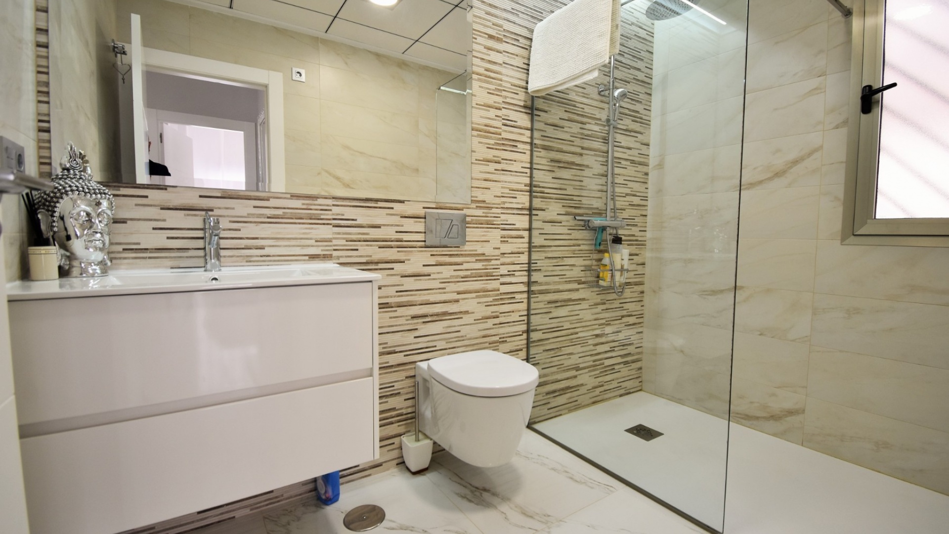 Wiederverkauf - Villa - Villamartin - PAU 26