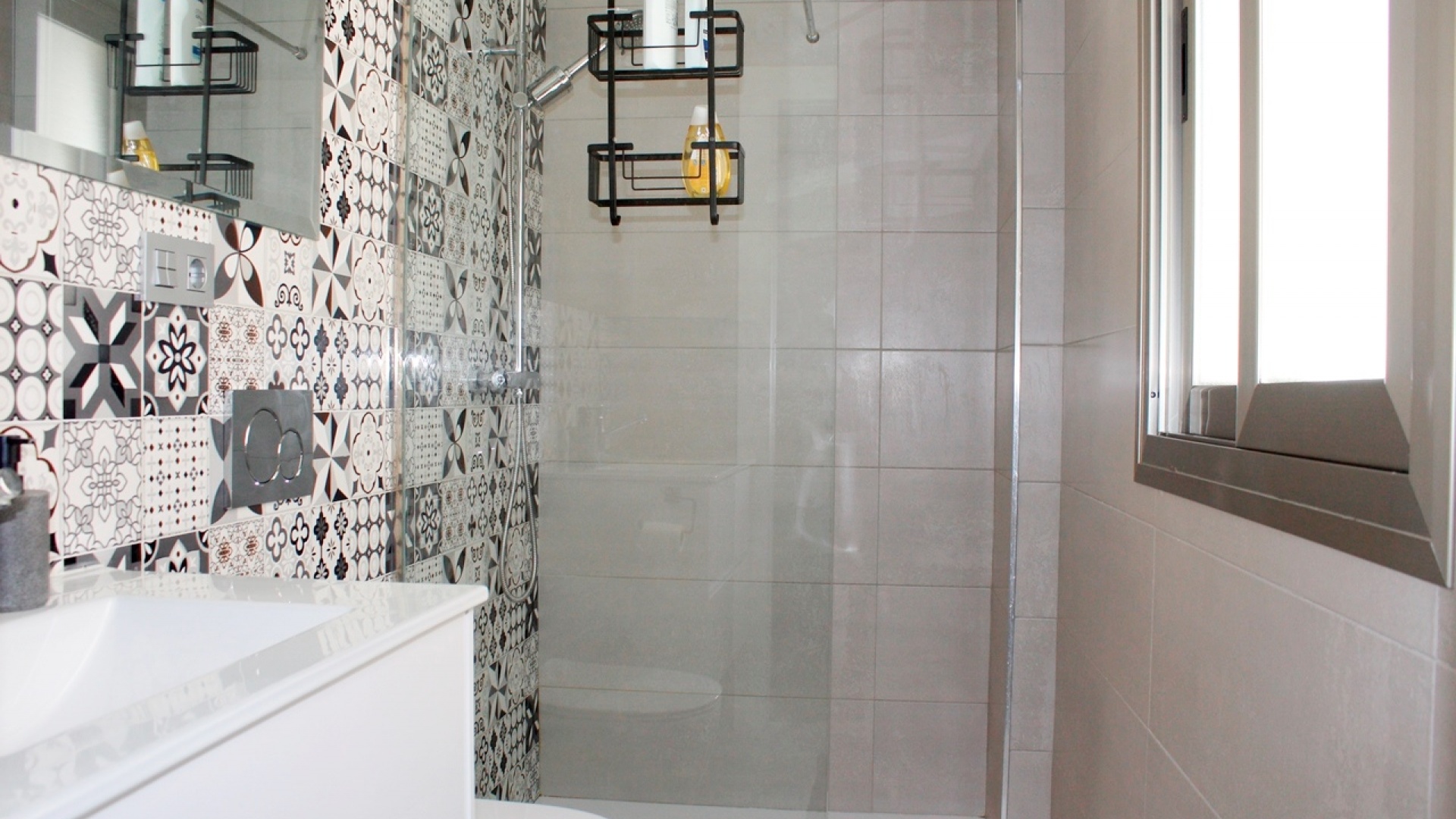 Wiederverkauf - Villa - Villamartin - PAU 26