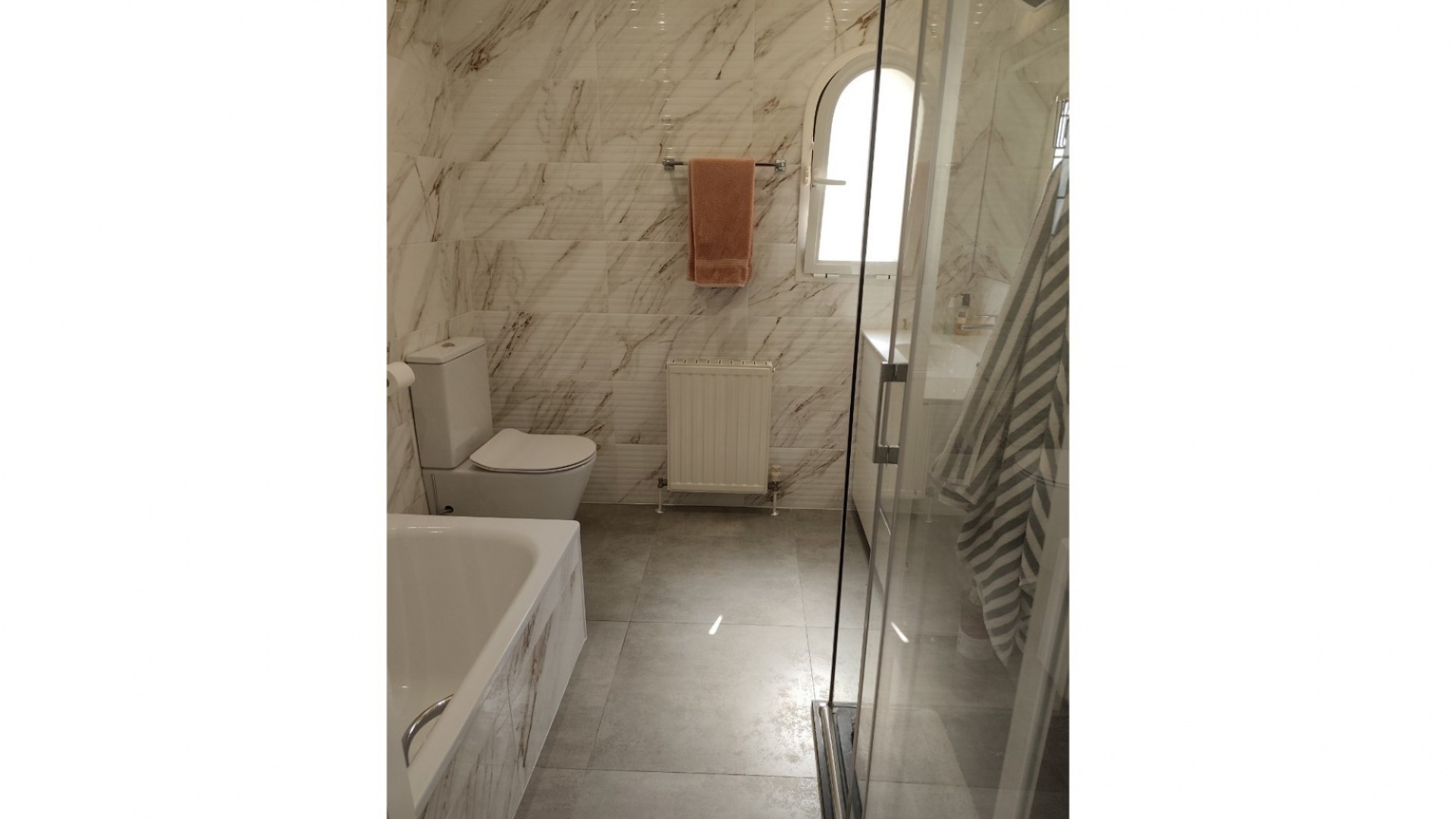 Wiederverkauf - Villa - Villamartin - Res. Fortuna