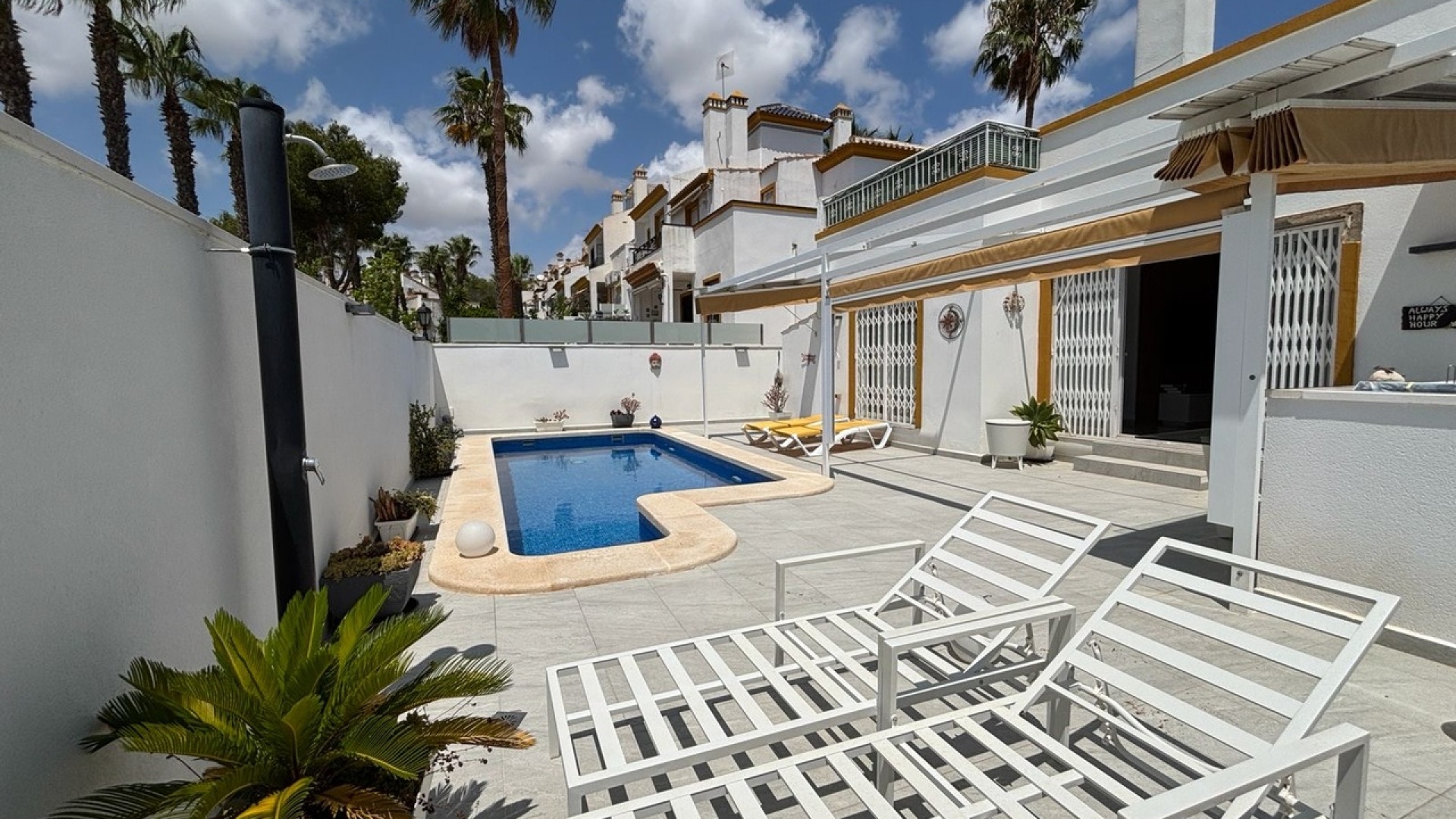 Wiederverkauf - Villa - Villamartin - Res. Sevilla