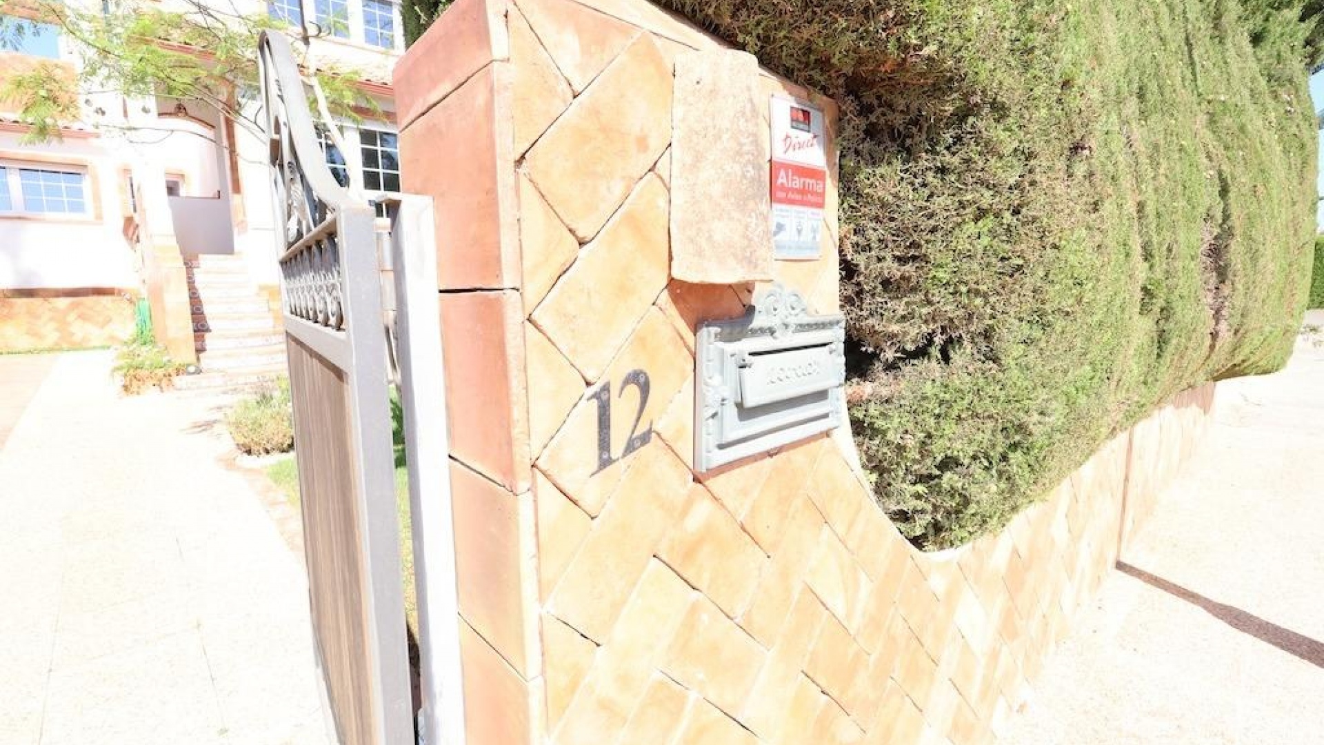 Wiederverkauf - Villa - Villamartin