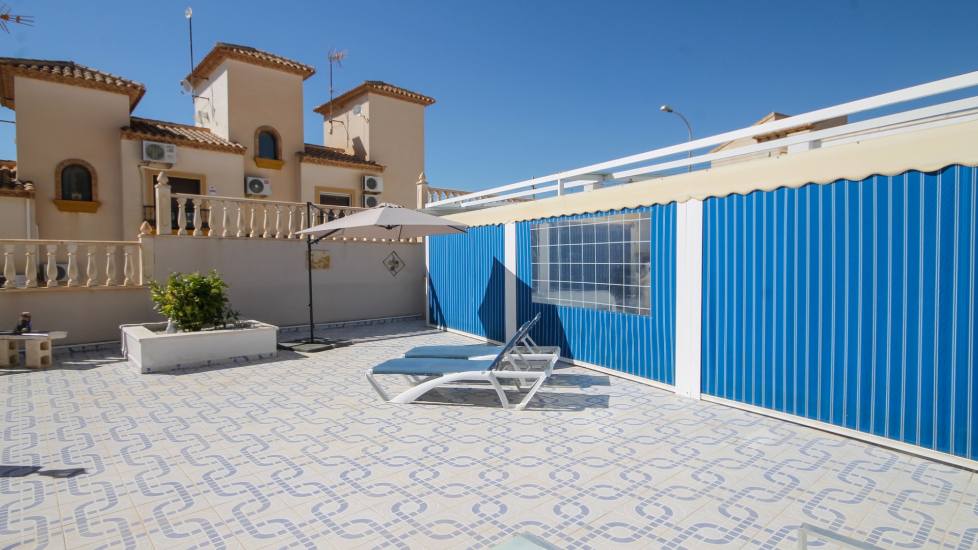 Wiederverkauf - Villa - Villamartin