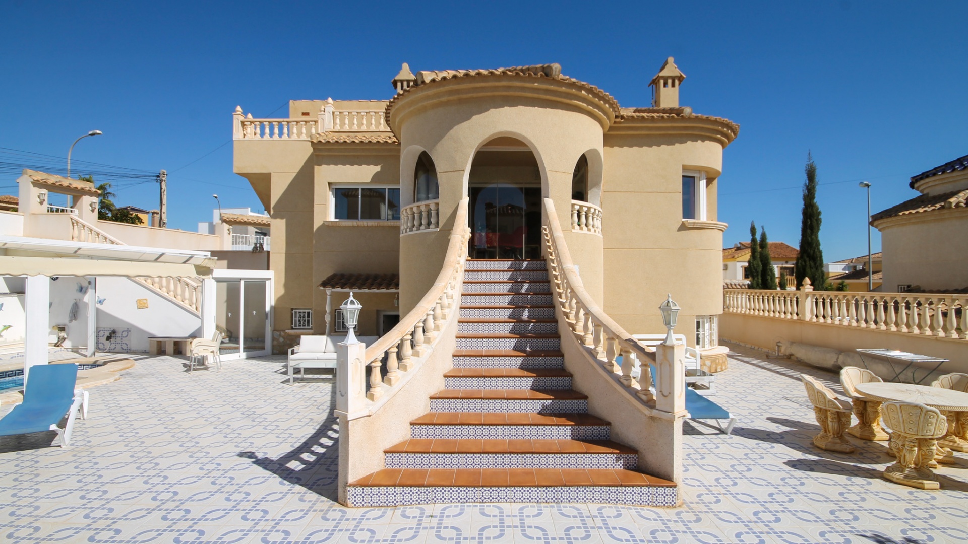 Wiederverkauf - Villa - Villamartin