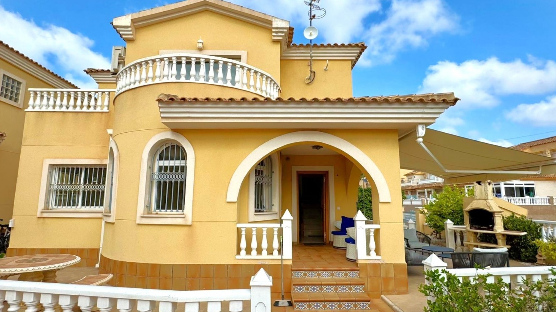 Wiederverkauf - Villa - Villamartin