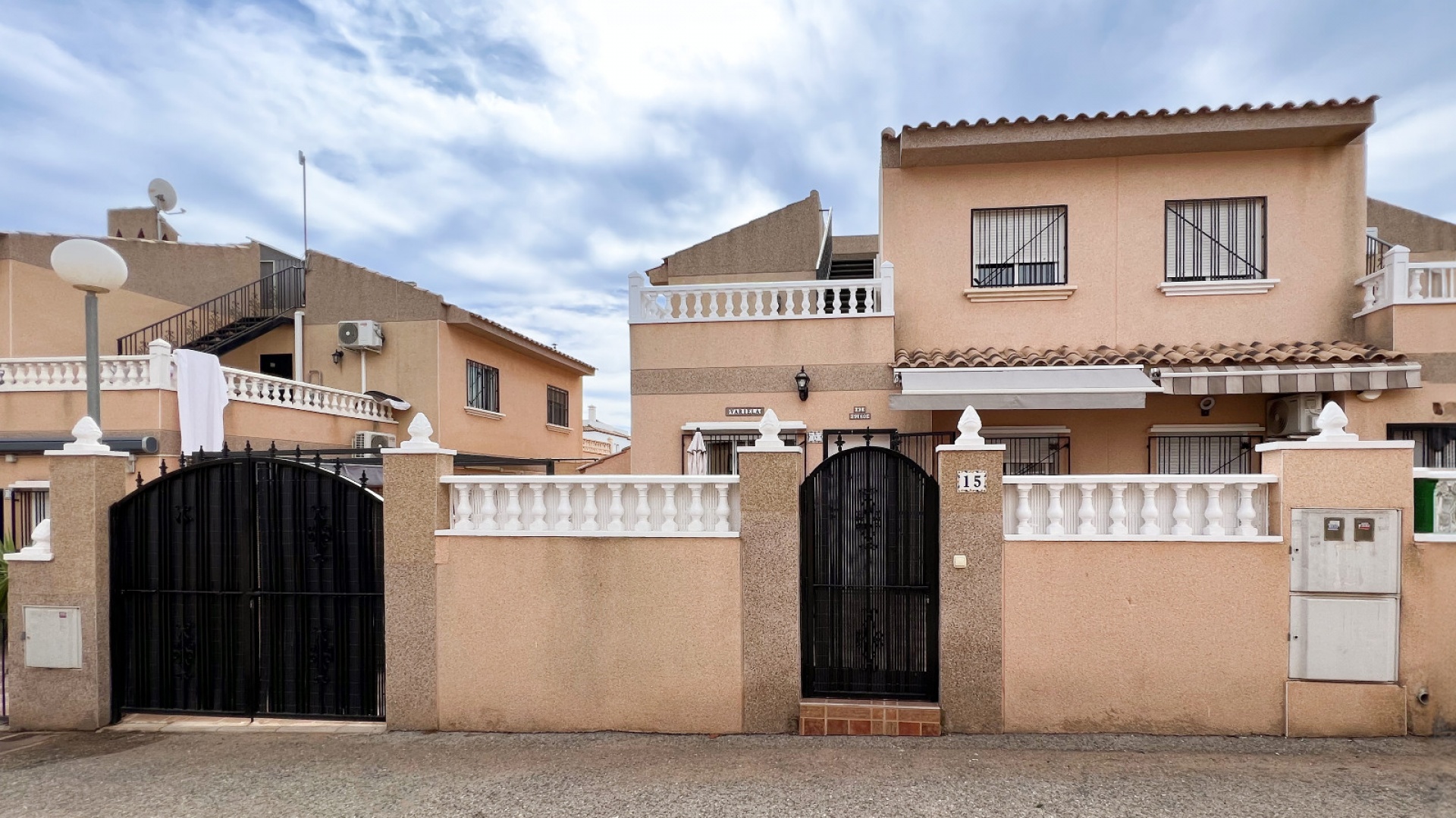 Wiederverkauf - Villa - Villamartin