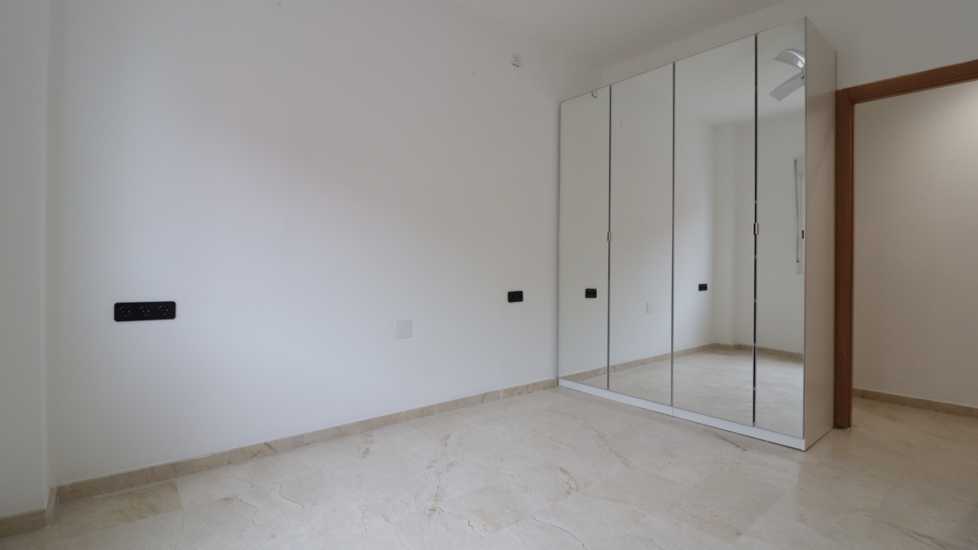 Wiederverkauf - Wohnung - Benijofar