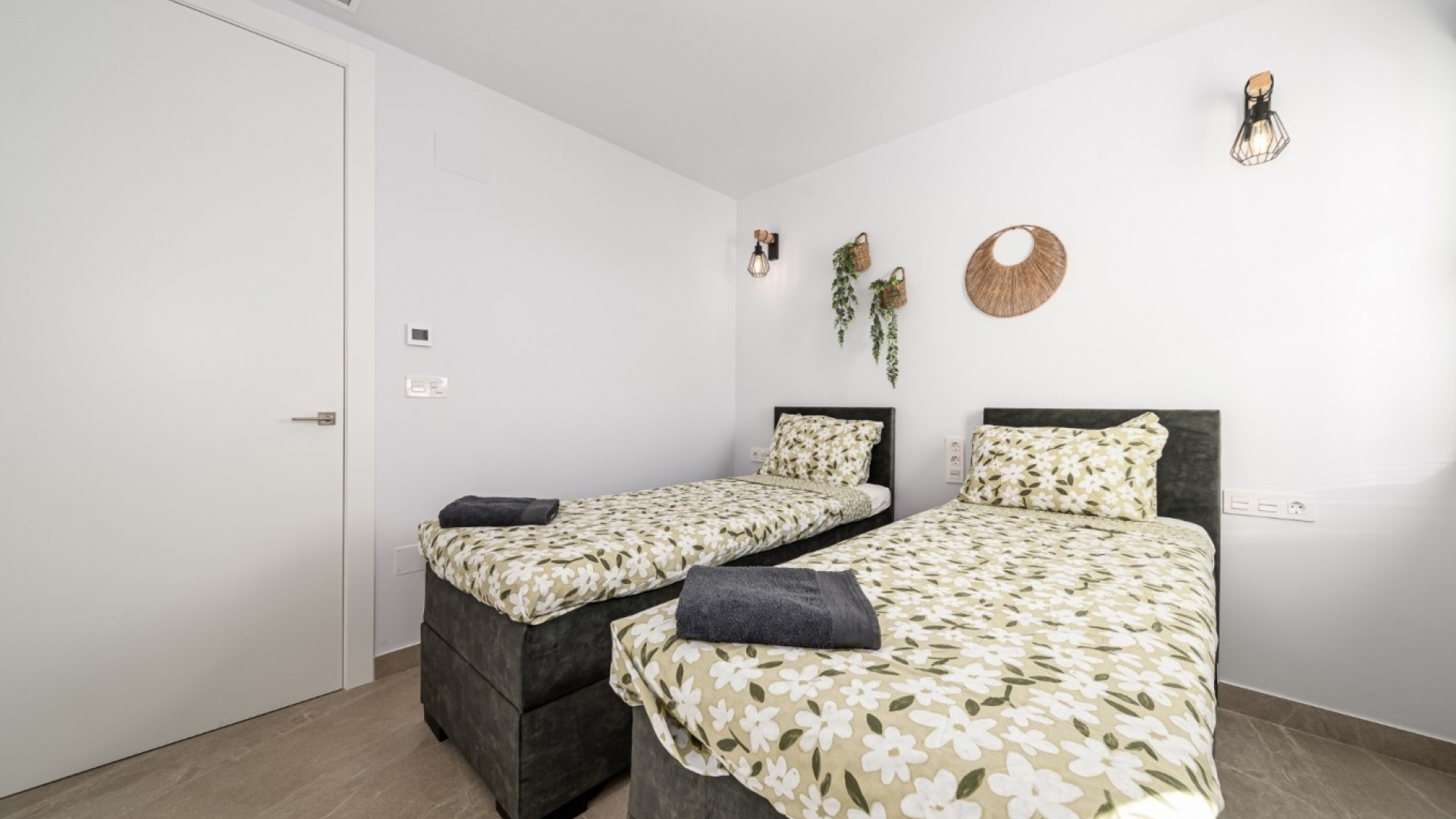 Wiederverkauf - Wohnung - Benijofar