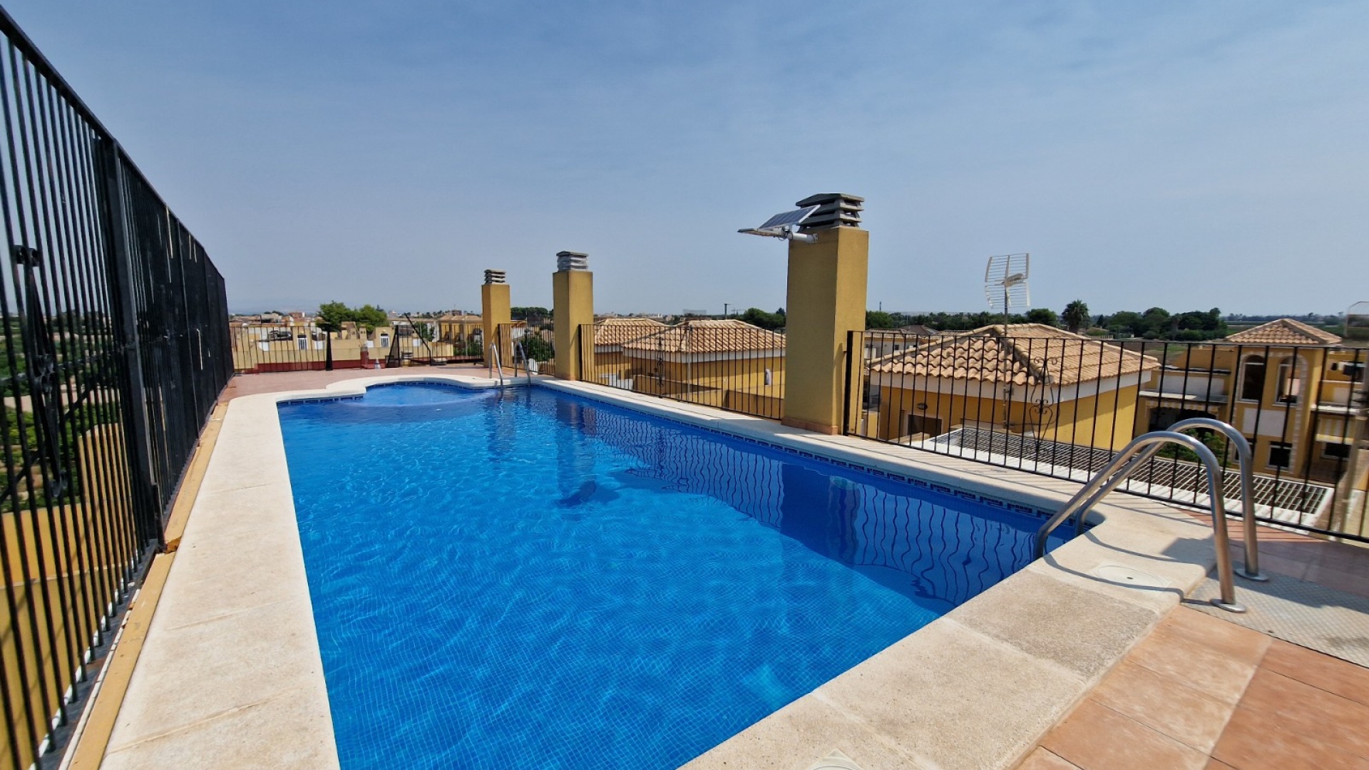 Wiederverkauf - Wohnung - Daya Nueva