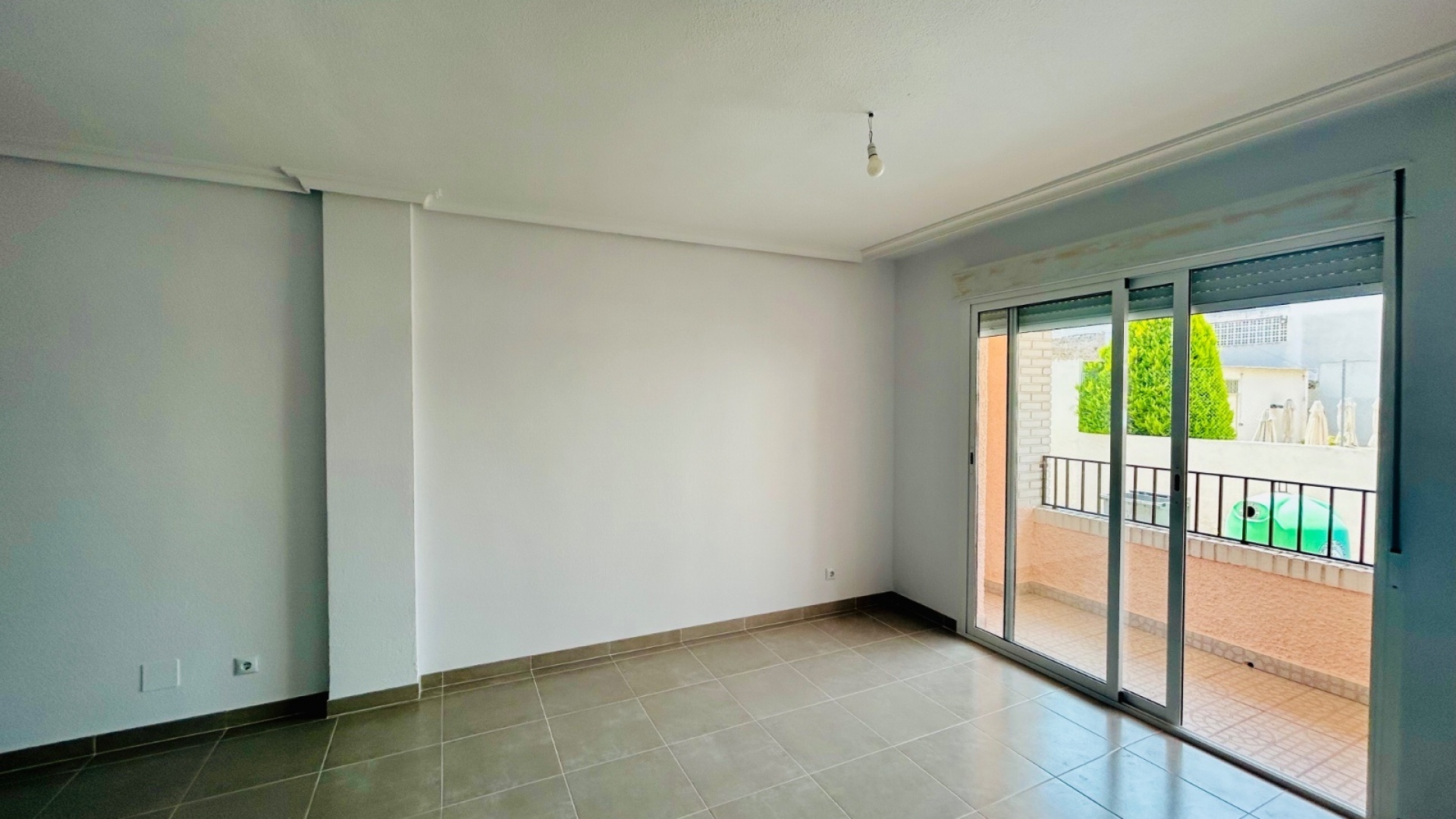 Wiederverkauf - Wohnung - Daya Nueva
