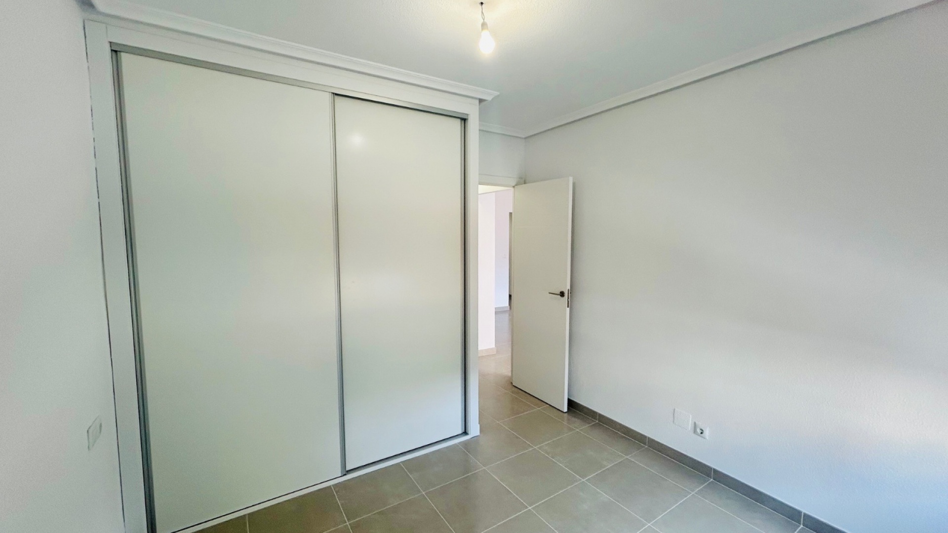 Wiederverkauf - Wohnung - Daya Nueva