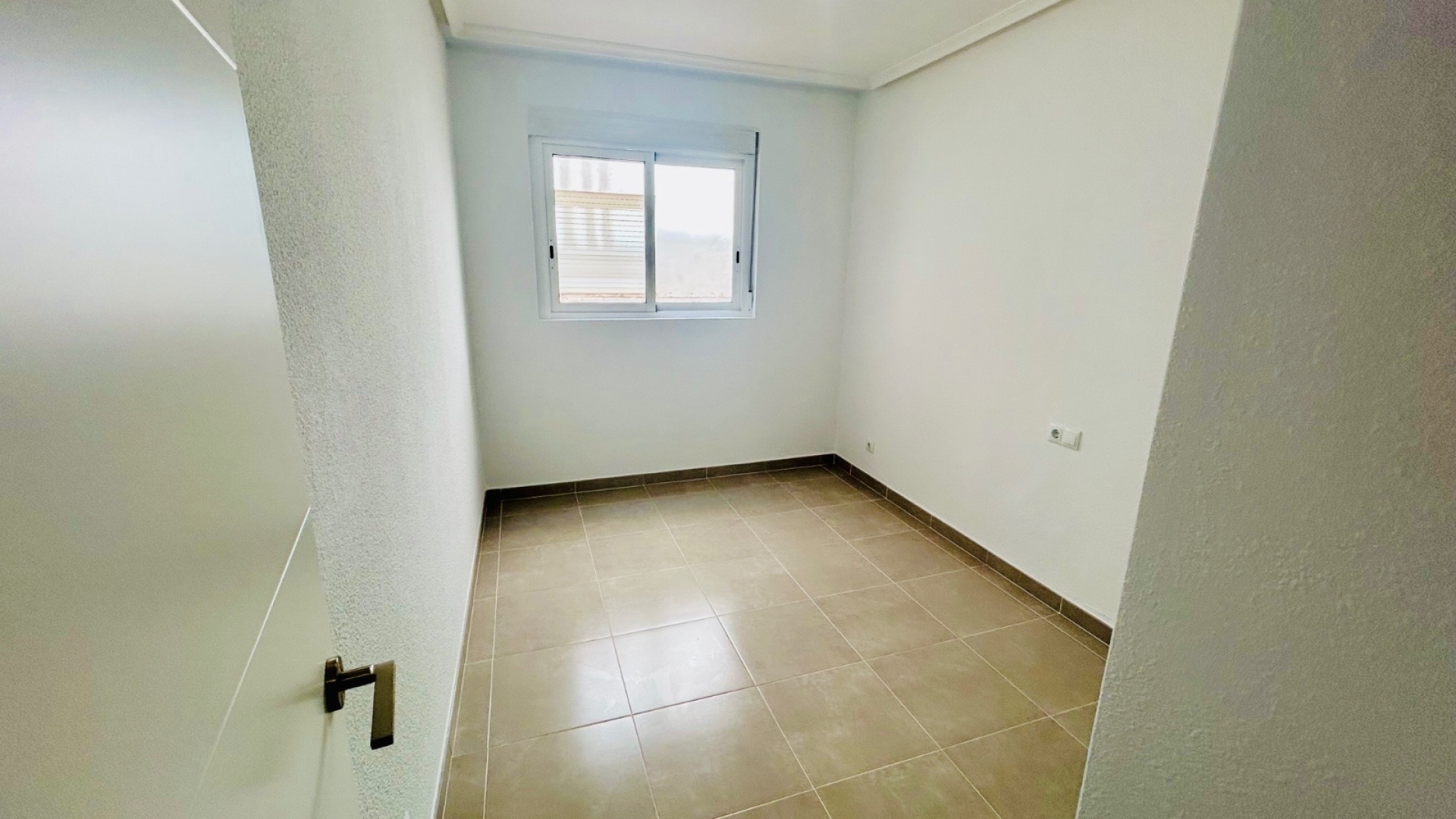 Wiederverkauf - Wohnung - Daya Nueva