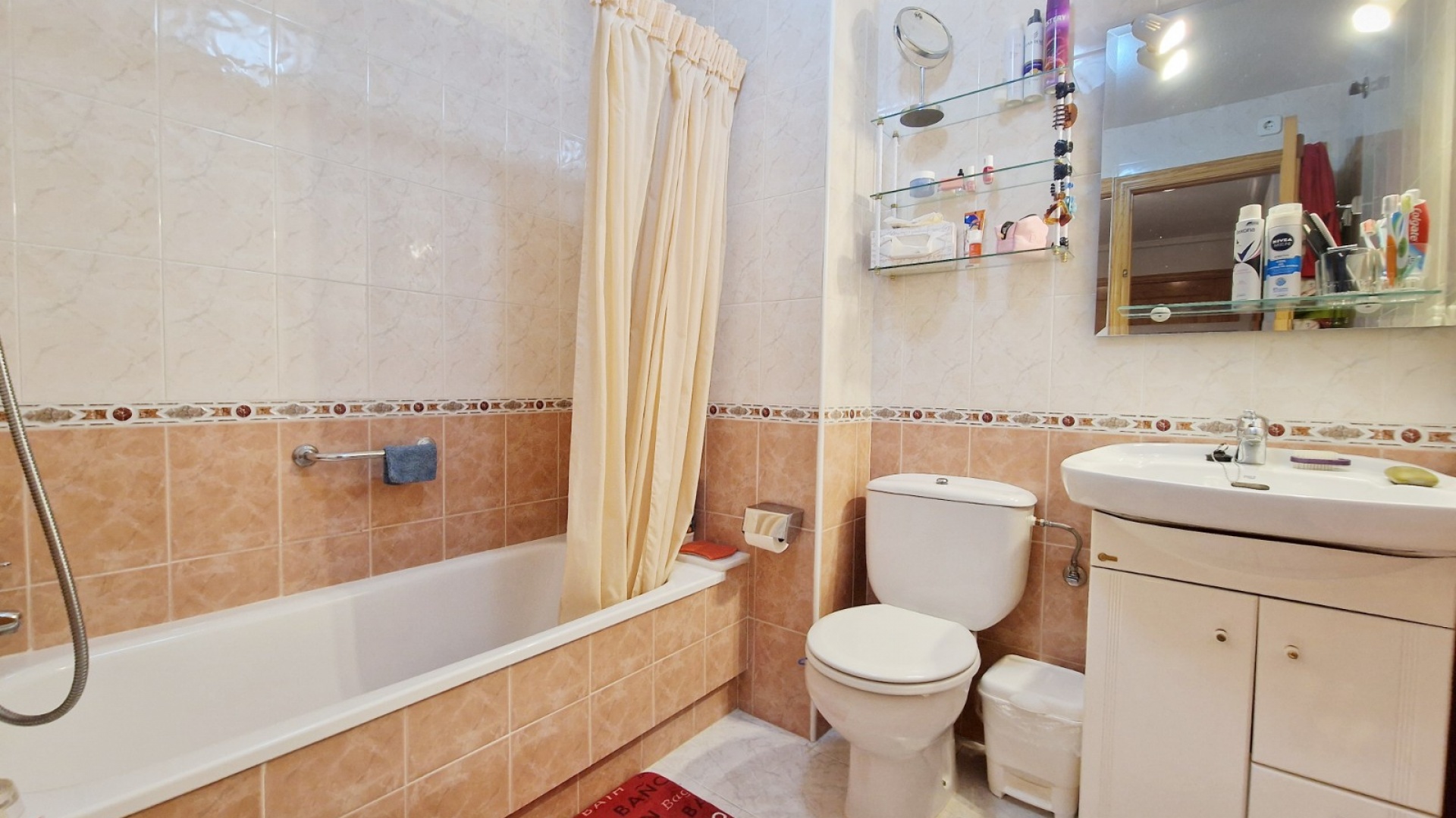 Wiederverkauf - Wohnung - Guardamar del Segura