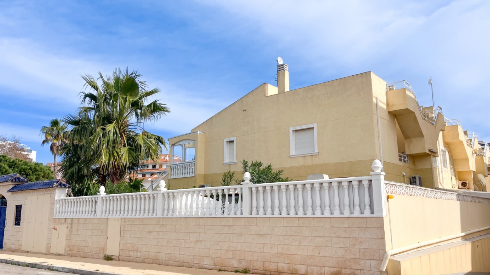 Wiederverkauf - Wohnung - La Mata - Beachside La Mata