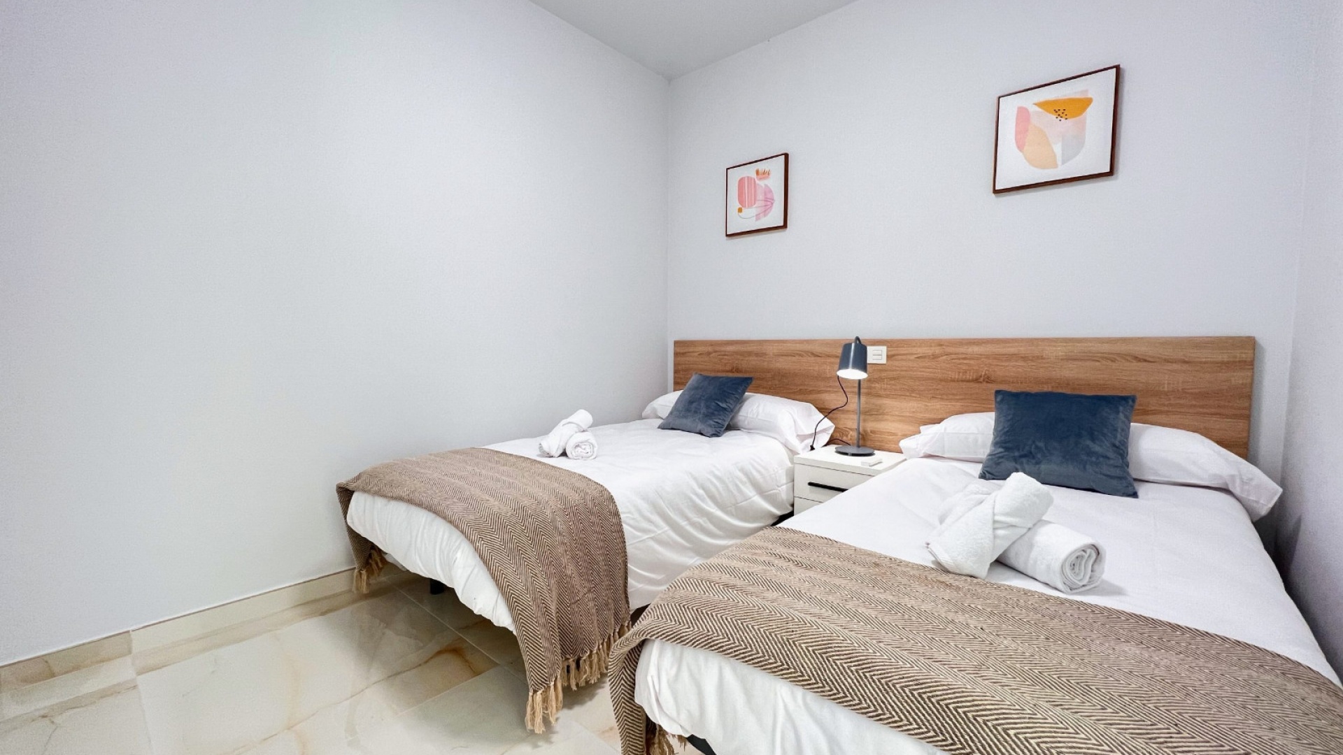 Wiederverkauf - Wohnung - Los Altos - Res. El Amanecer