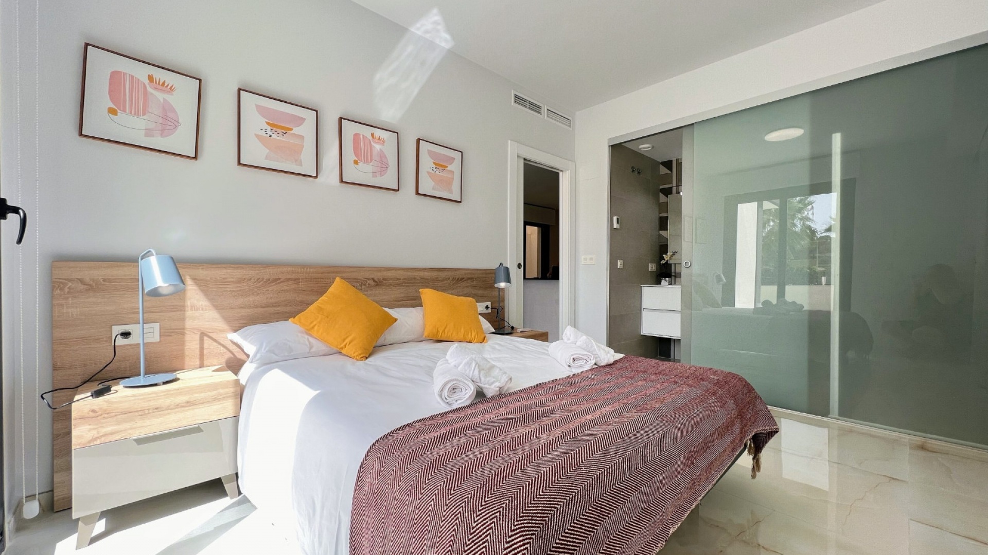 Wiederverkauf - Wohnung - Los Altos - Res. El Amanecer