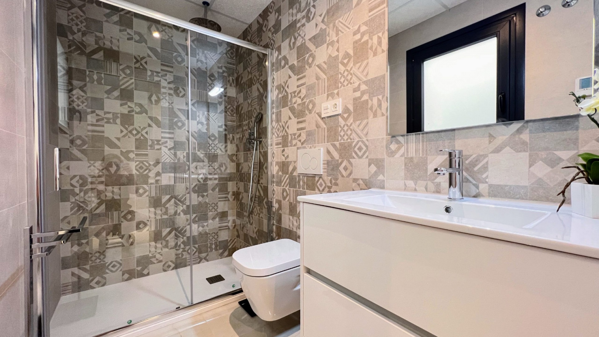 Wiederverkauf - Wohnung - Los Altos - Res. El Amanecer