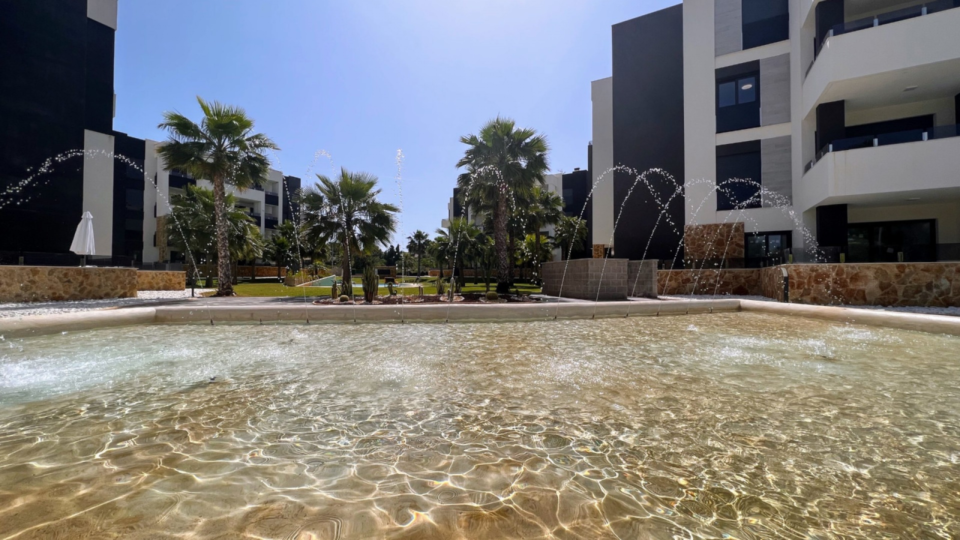 Wiederverkauf - Wohnung - Los Altos - Res. El Amanecer