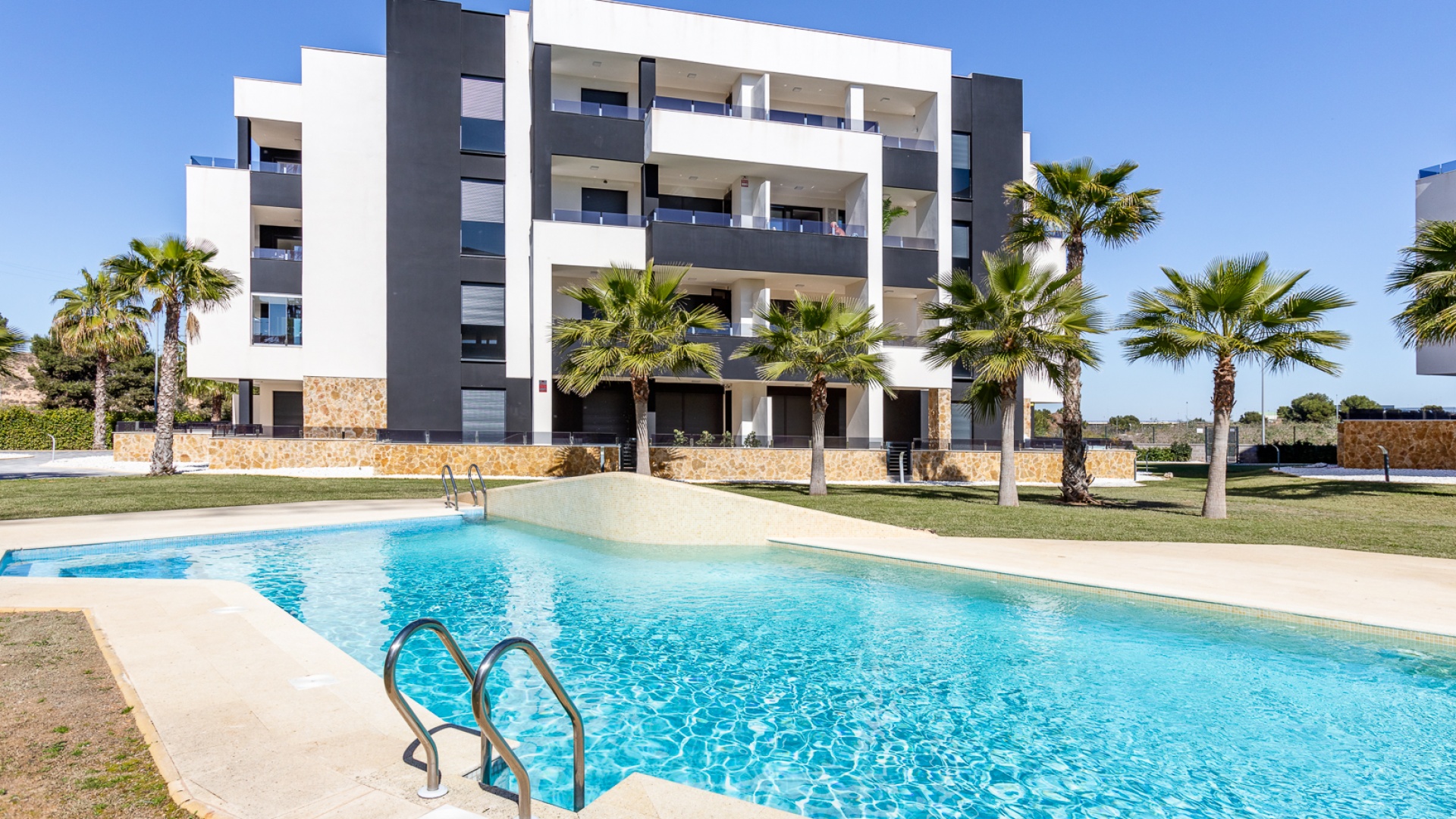 Wiederverkauf - Wohnung - Los Altos - Res. El Amanecer