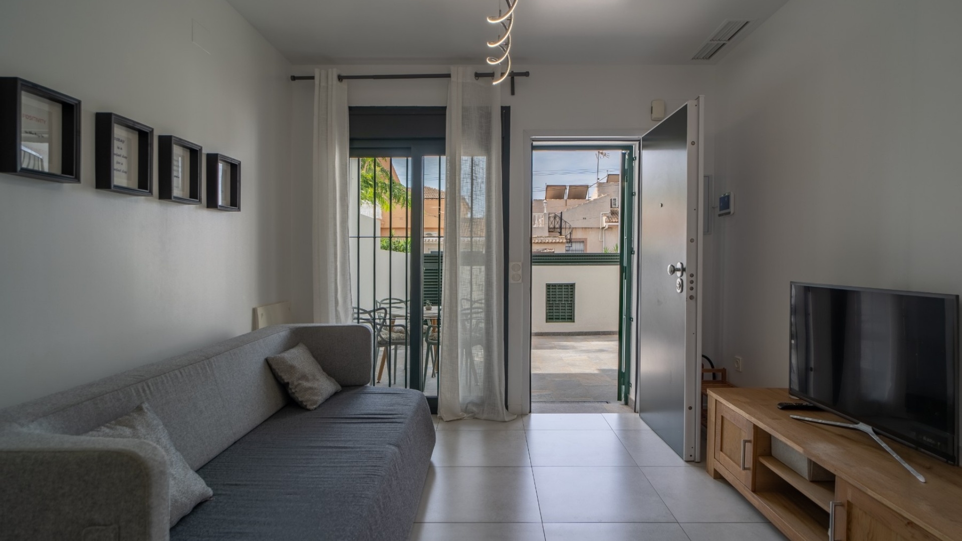 Wiederverkauf - Wohnung - Mil Palmeras - Beachside Mil Palmeras