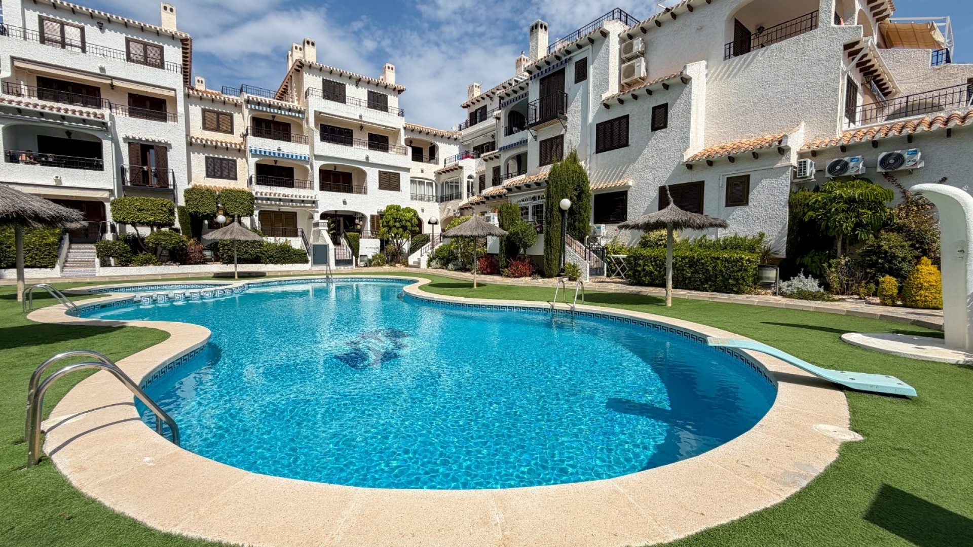 Wiederverkauf - Wohnung - Orihuela Costa - Cabo Roig
