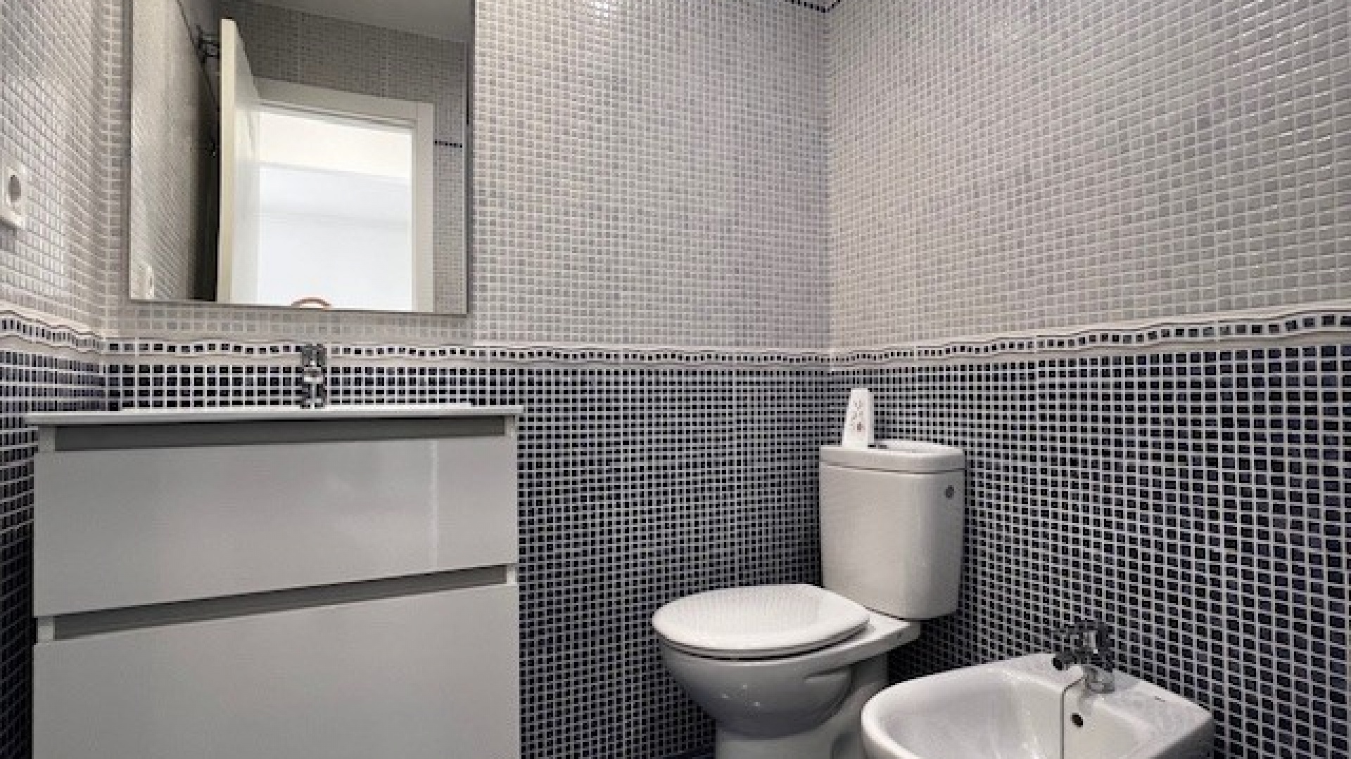 Wiederverkauf - Wohnung - Orihuela Costa - La Zenia