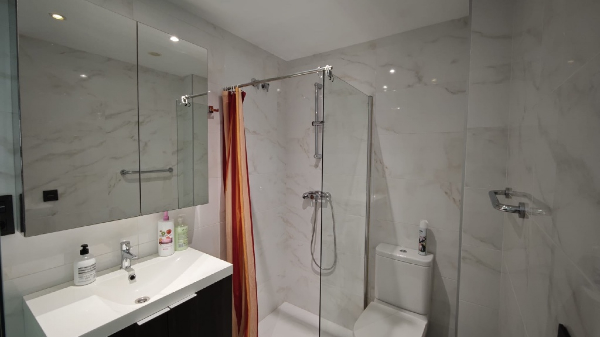 Wiederverkauf - Wohnung - Orihuela Costa - La Zenia