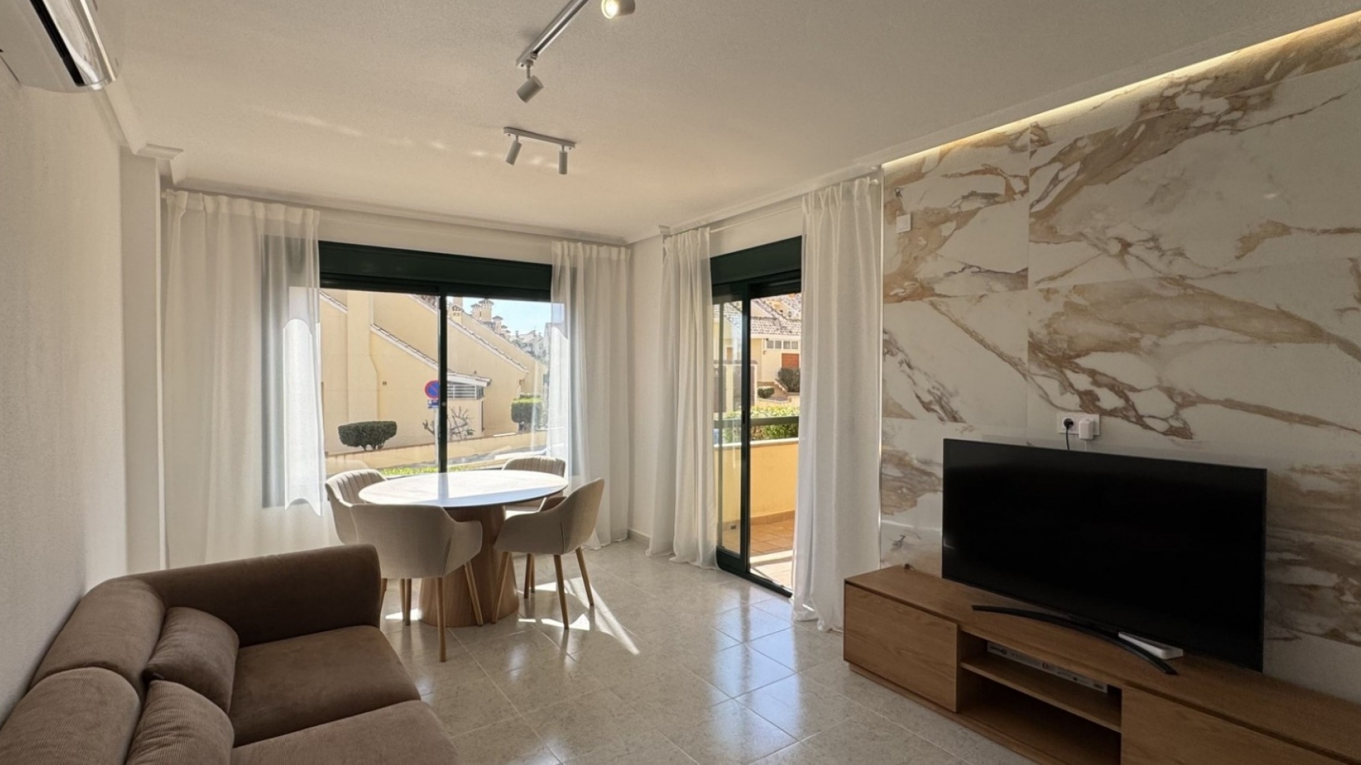 Wiederverkauf - Wohnung - Orihuela Costa - Lomas de Campoamor