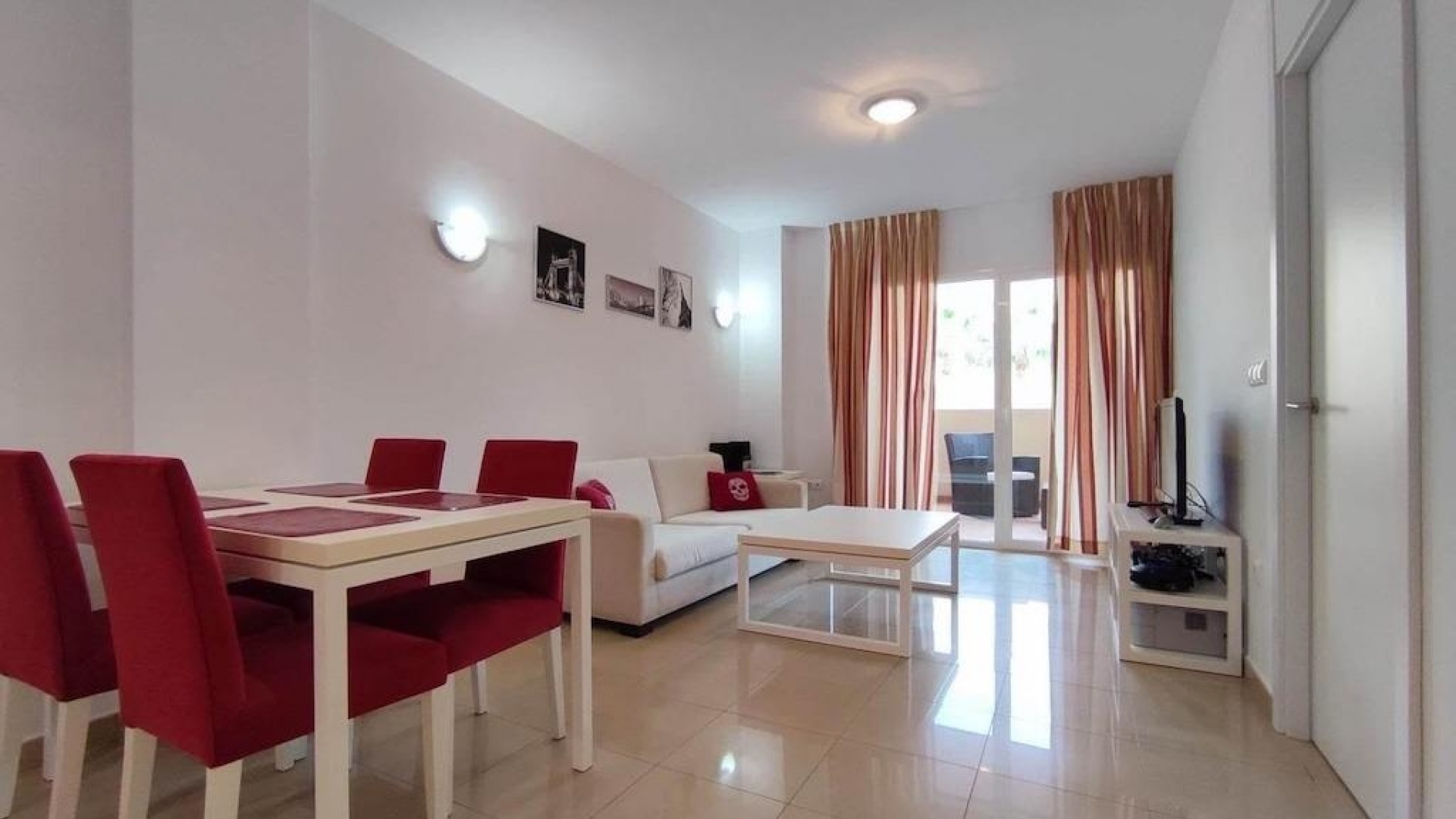 Wiederverkauf - Wohnung - Playa Flamenca - el bosque
