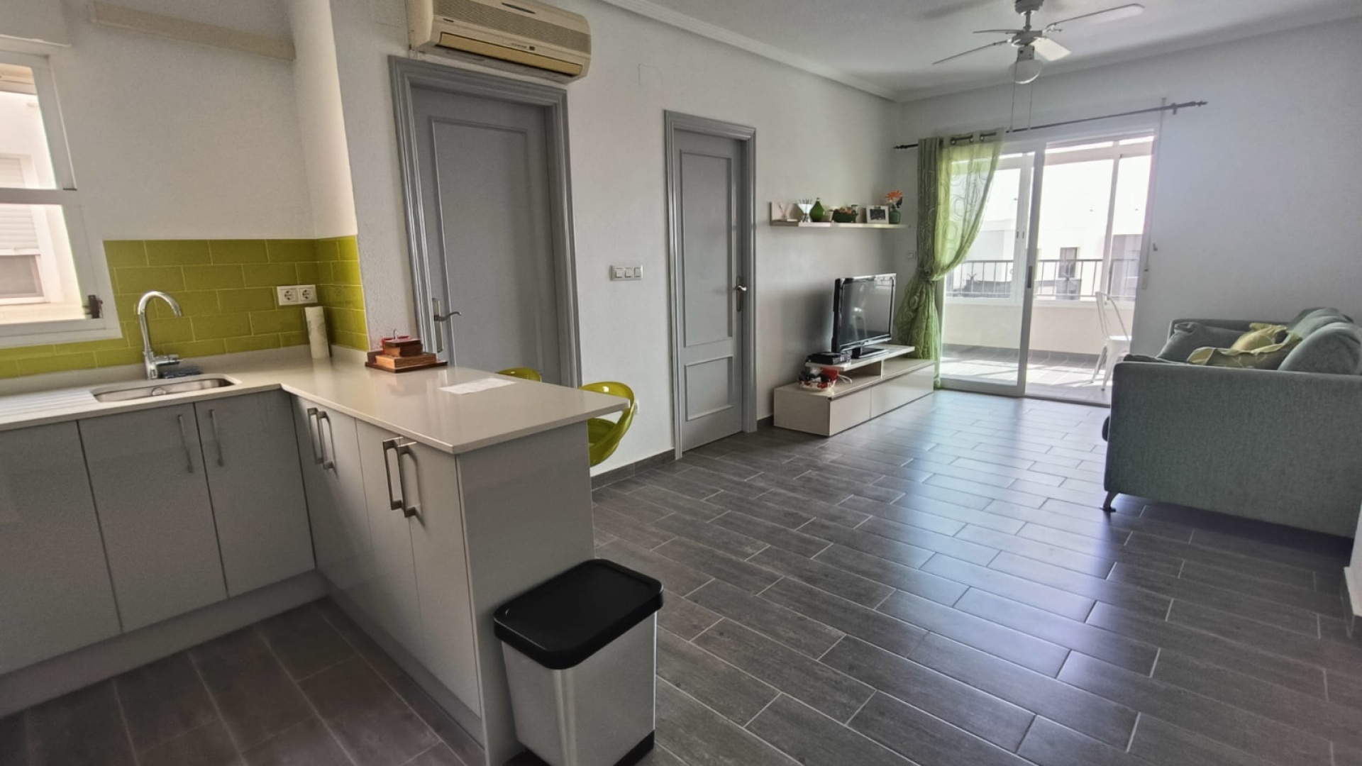 Wiederverkauf - Wohnung - Playa Flamenca - la mirada