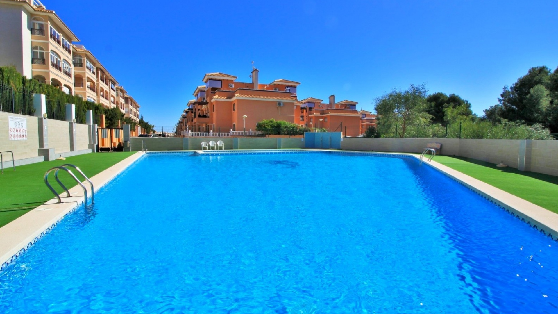 Wiederverkauf - Wohnung - Playa Flamenca - parque del duque