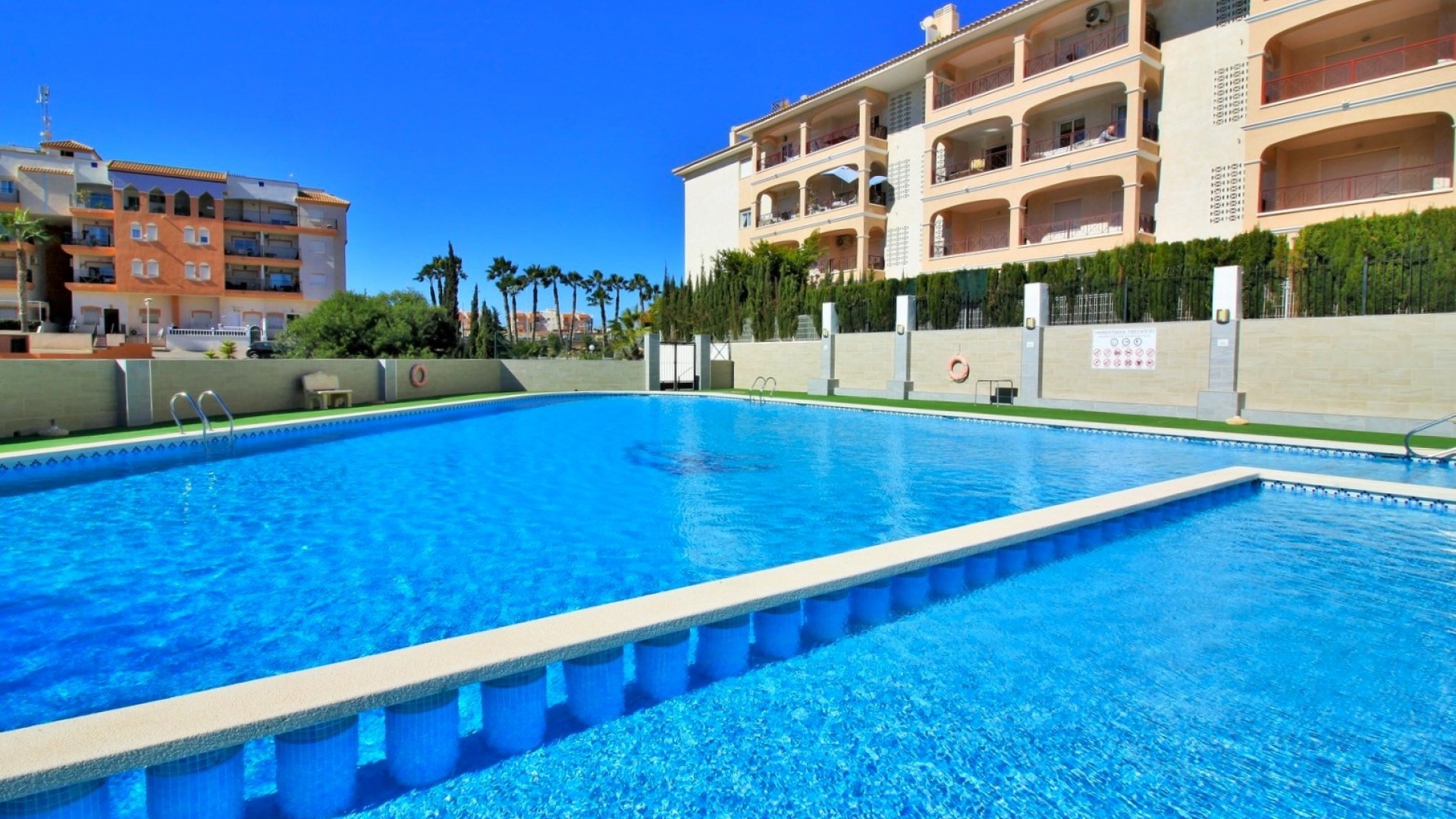 Wiederverkauf - Wohnung - Playa Flamenca - parque del duque