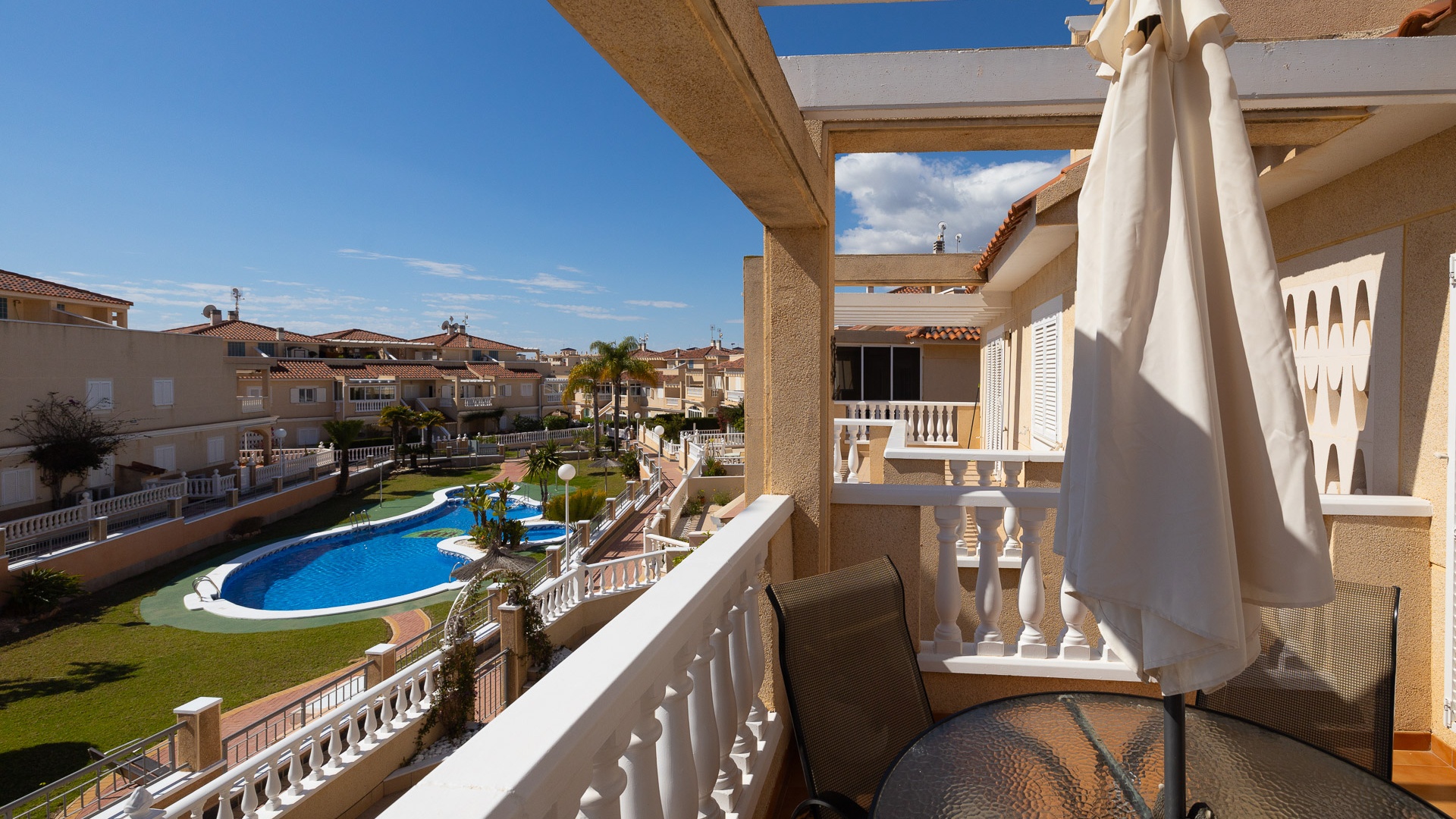 Wiederverkauf - Wohnung - Playa Flamenca - zeniamar