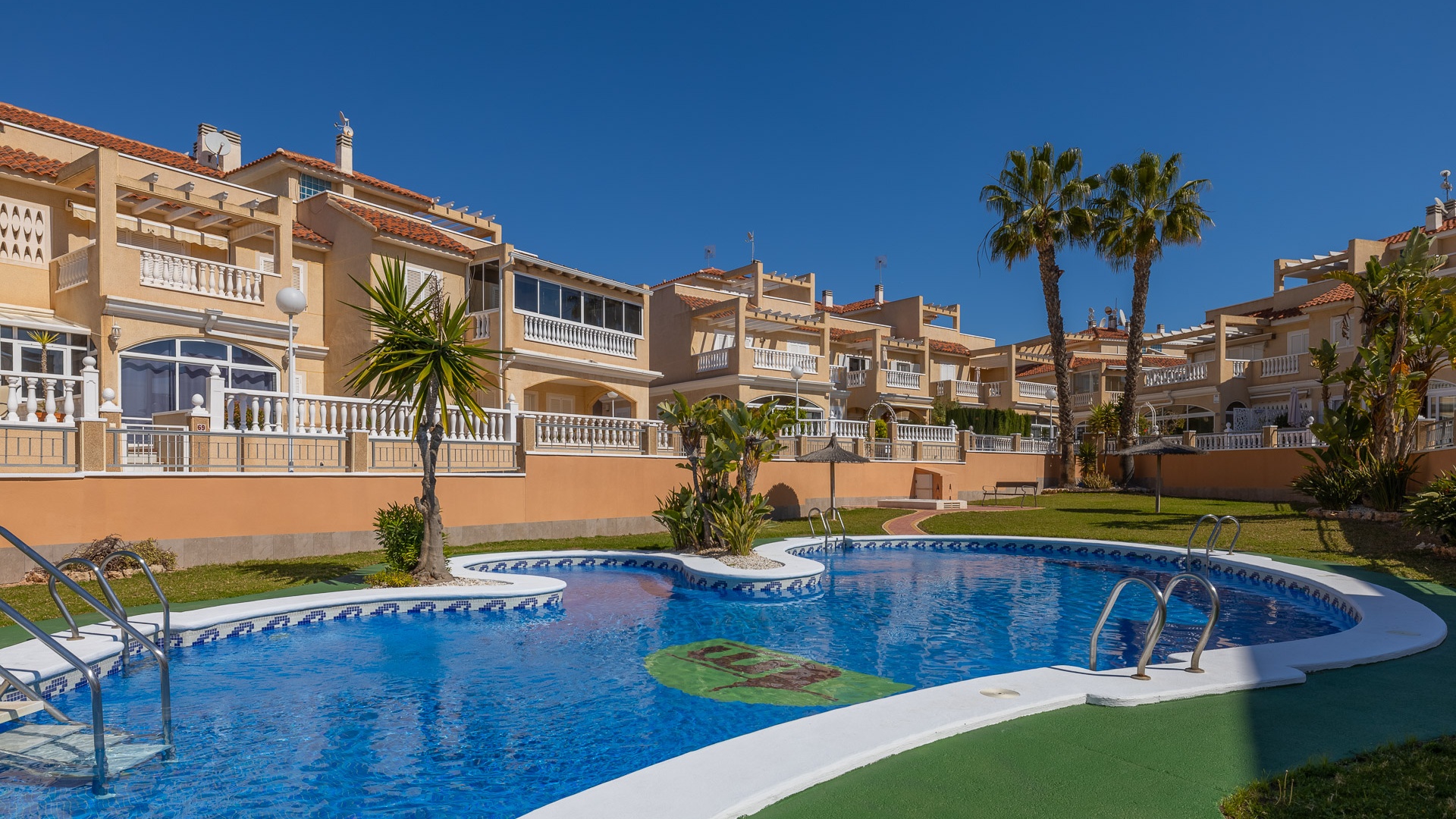 Wiederverkauf - Wohnung - Playa Flamenca - zeniamar