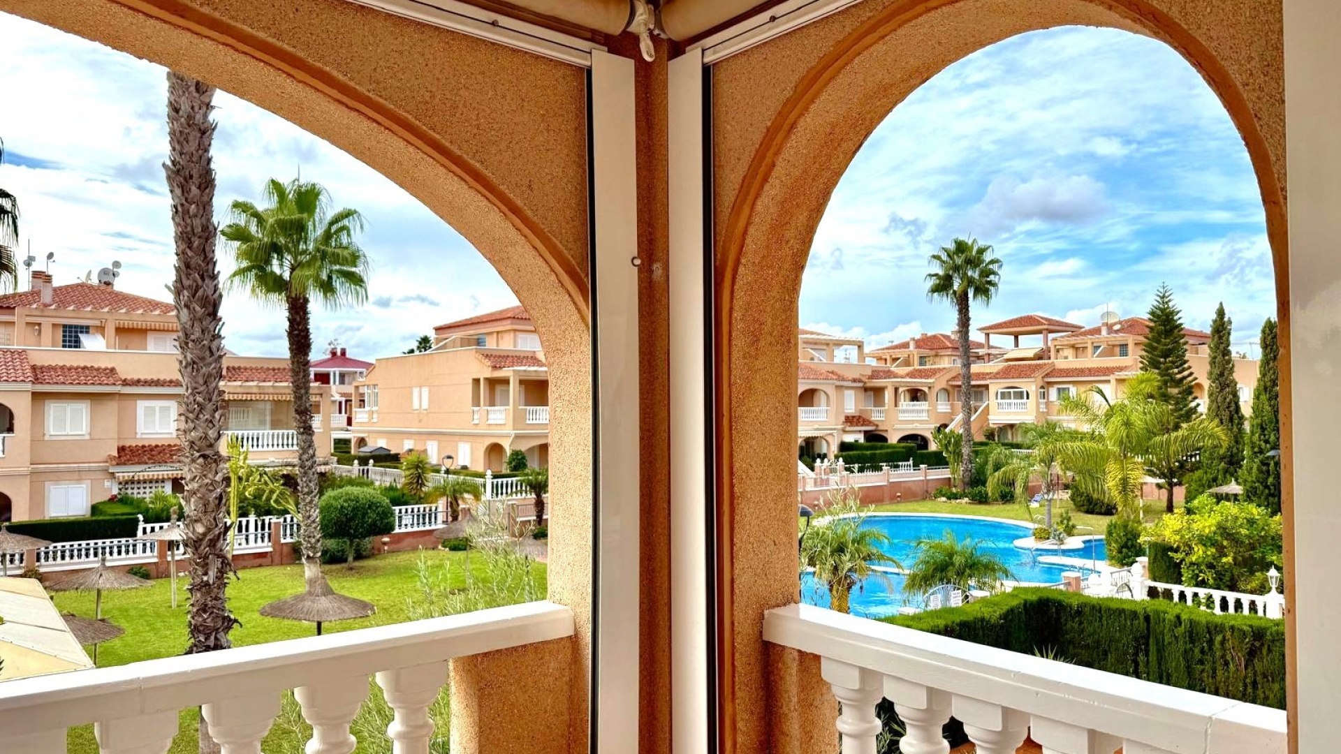 Wiederverkauf - Wohnung - Playa Flamenca - zeniamar