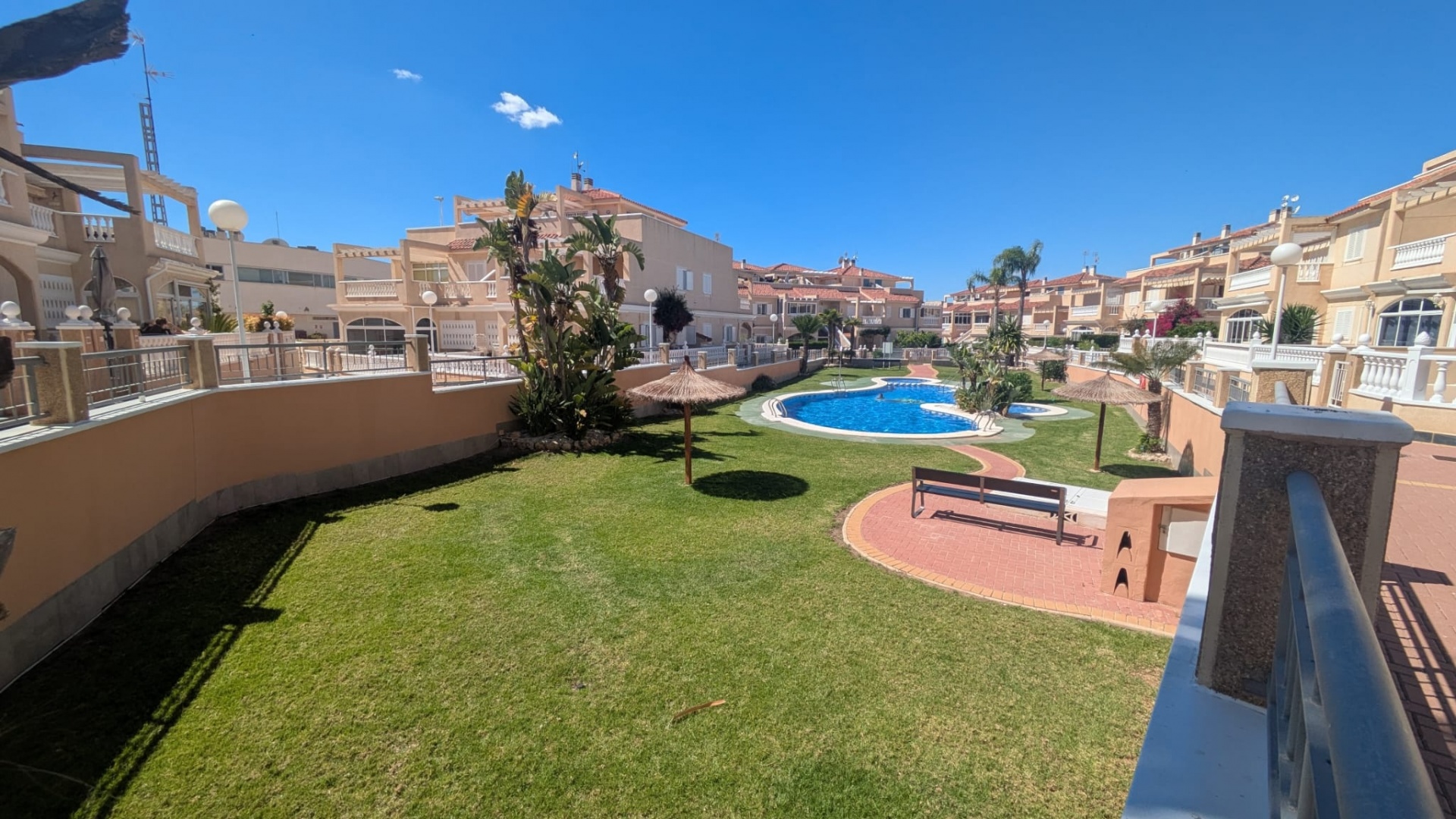 Wiederverkauf - Wohnung - Playa Flamenca - zeniamar