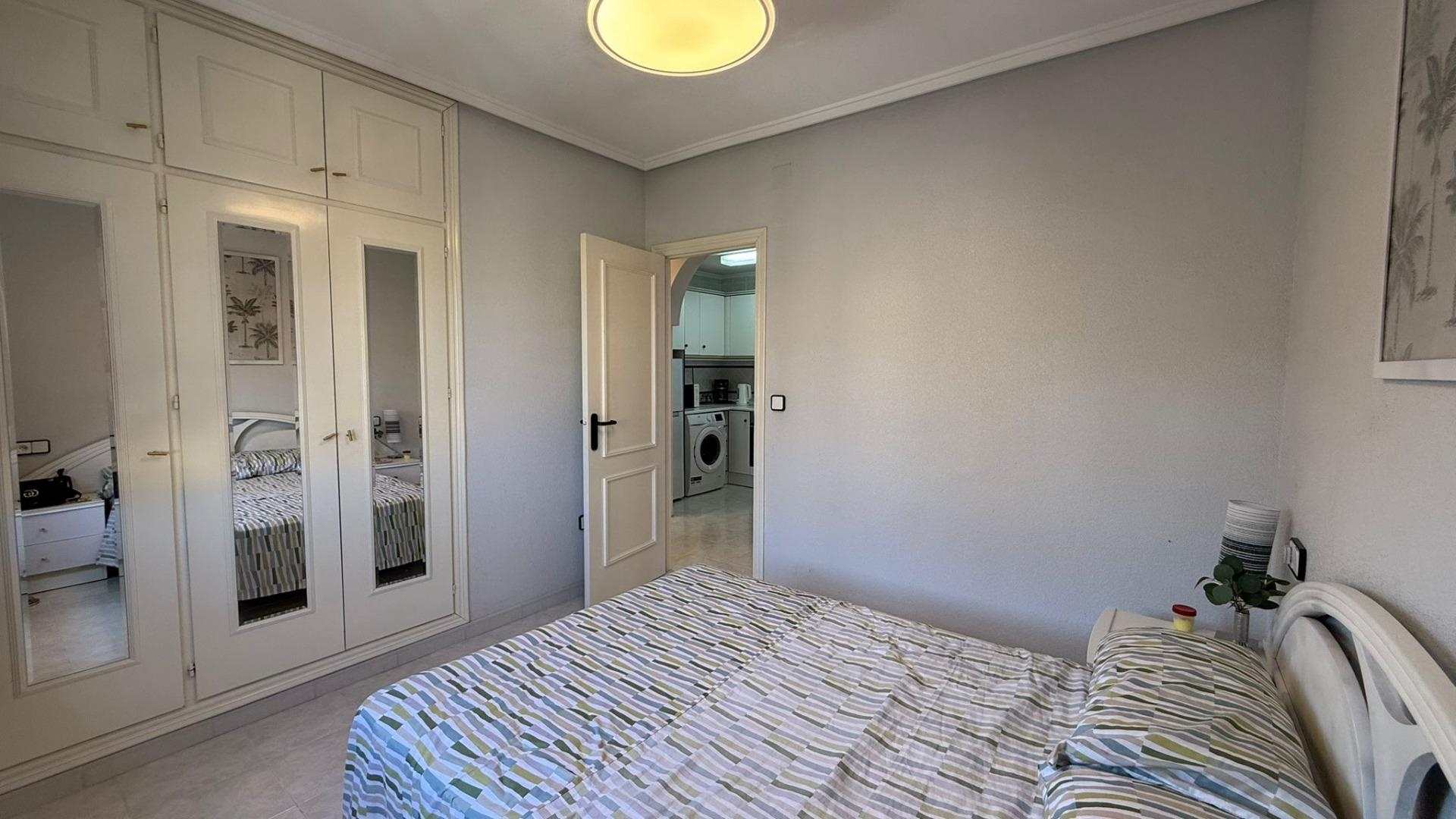 Wiederverkauf - Wohnung - Punta Prima - Las Barcas