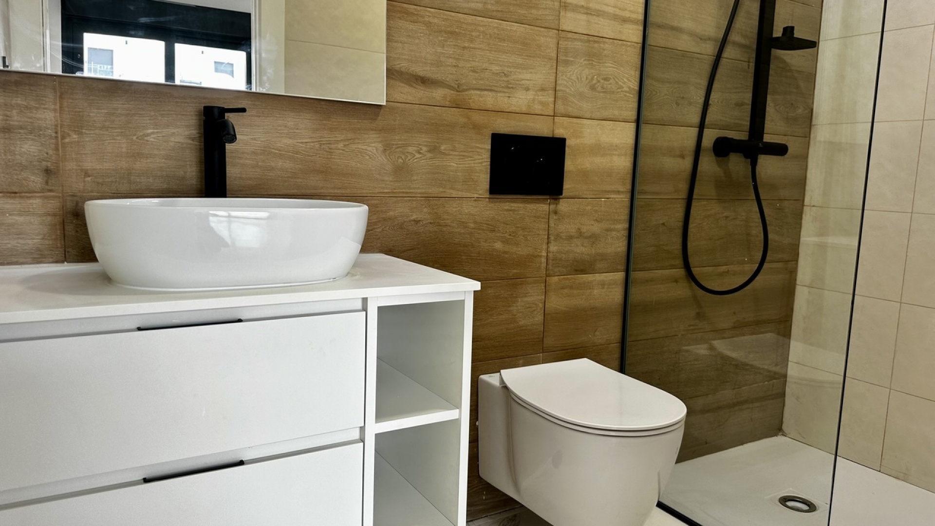 Wiederverkauf - Wohnung - Punta Prima - Res. Innova Beach