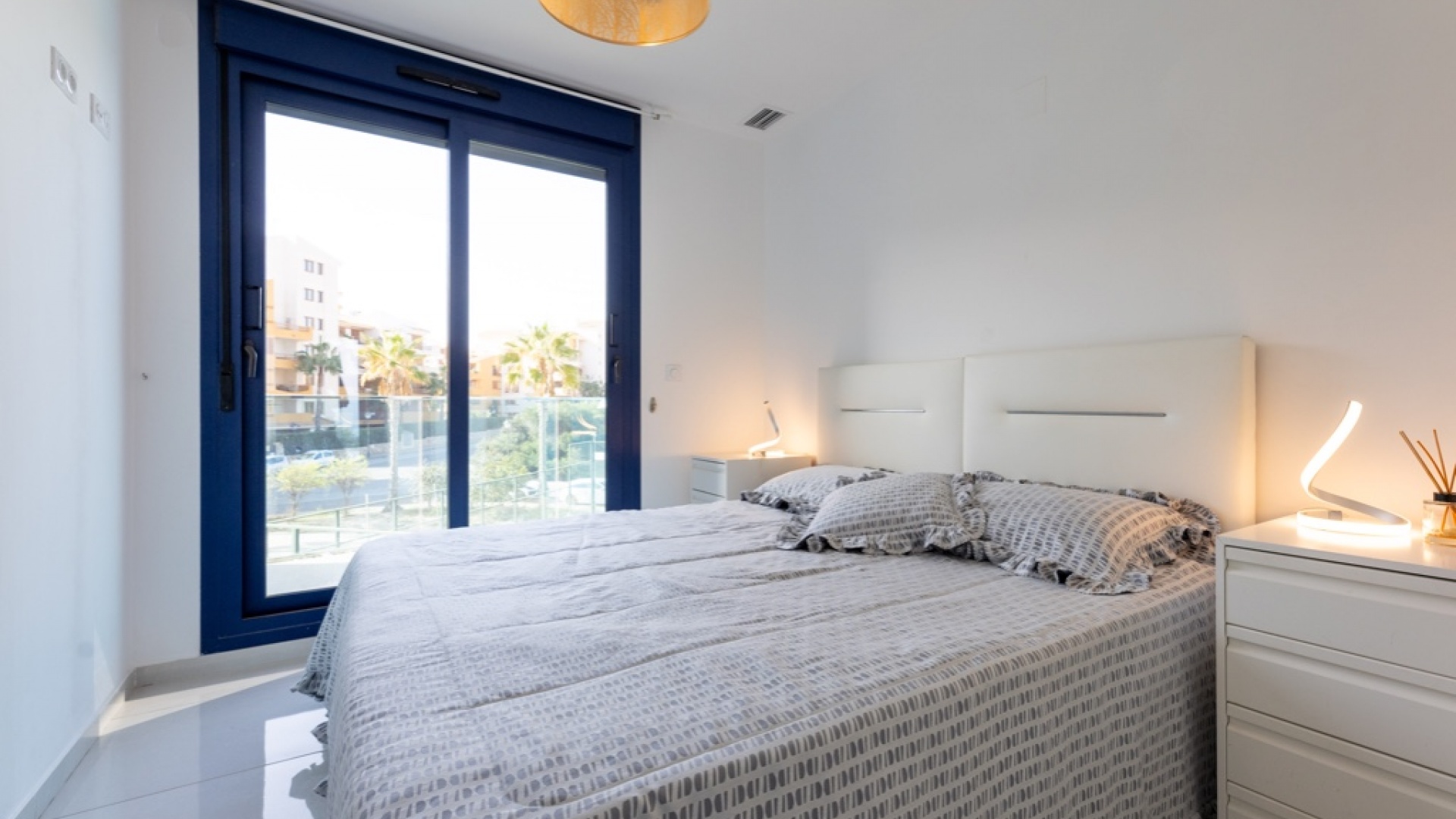 Wiederverkauf - Wohnung - Punta Prima - Res. Sea Senses