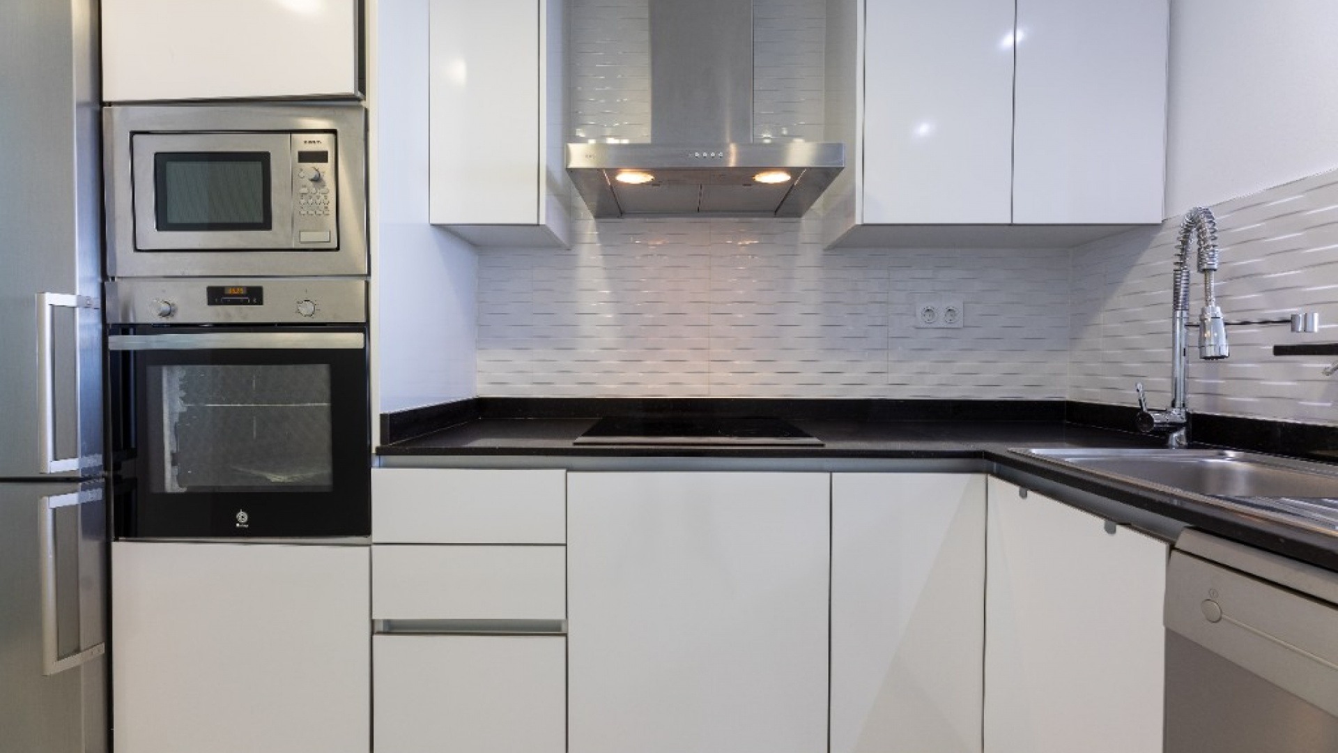 Wiederverkauf - Wohnung - Punta Prima - Res. Sea Senses