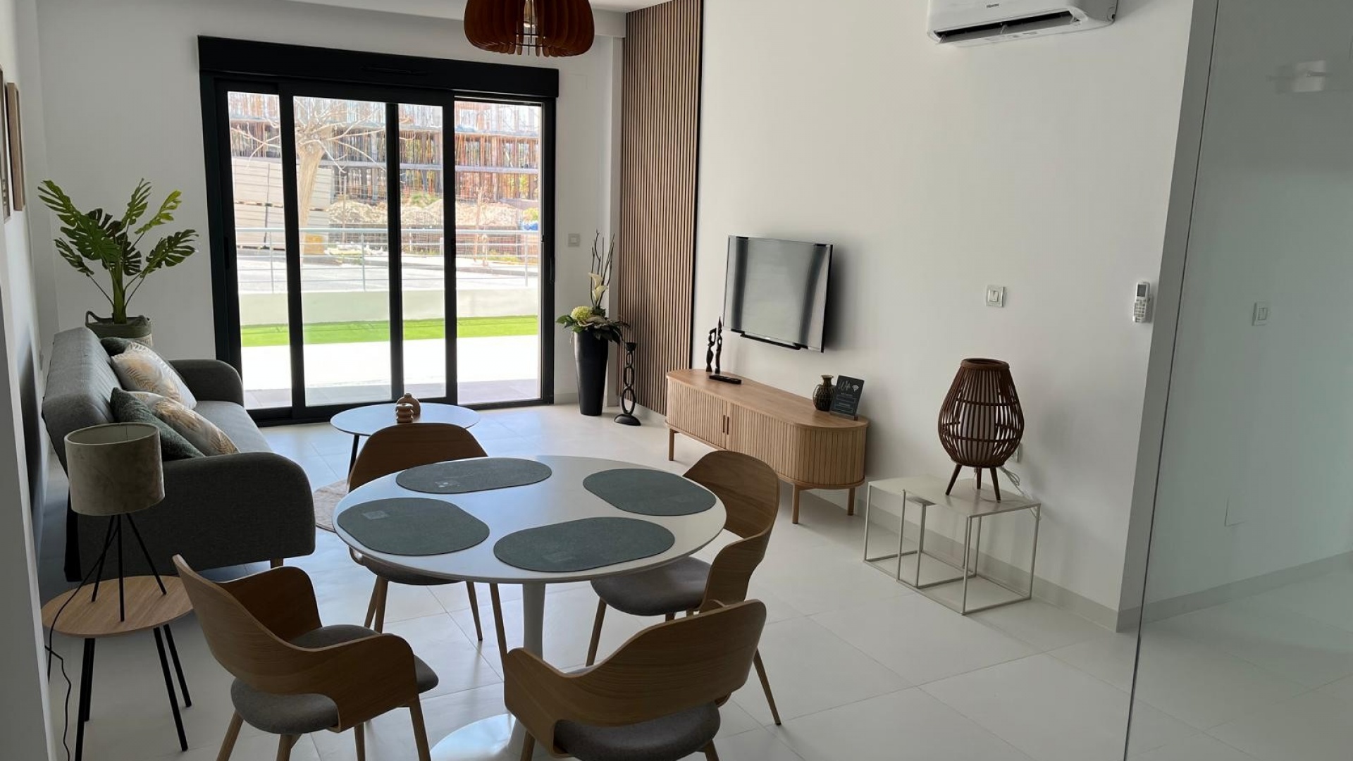 Wiederverkauf - Wohnung - San Miguel de Salinas