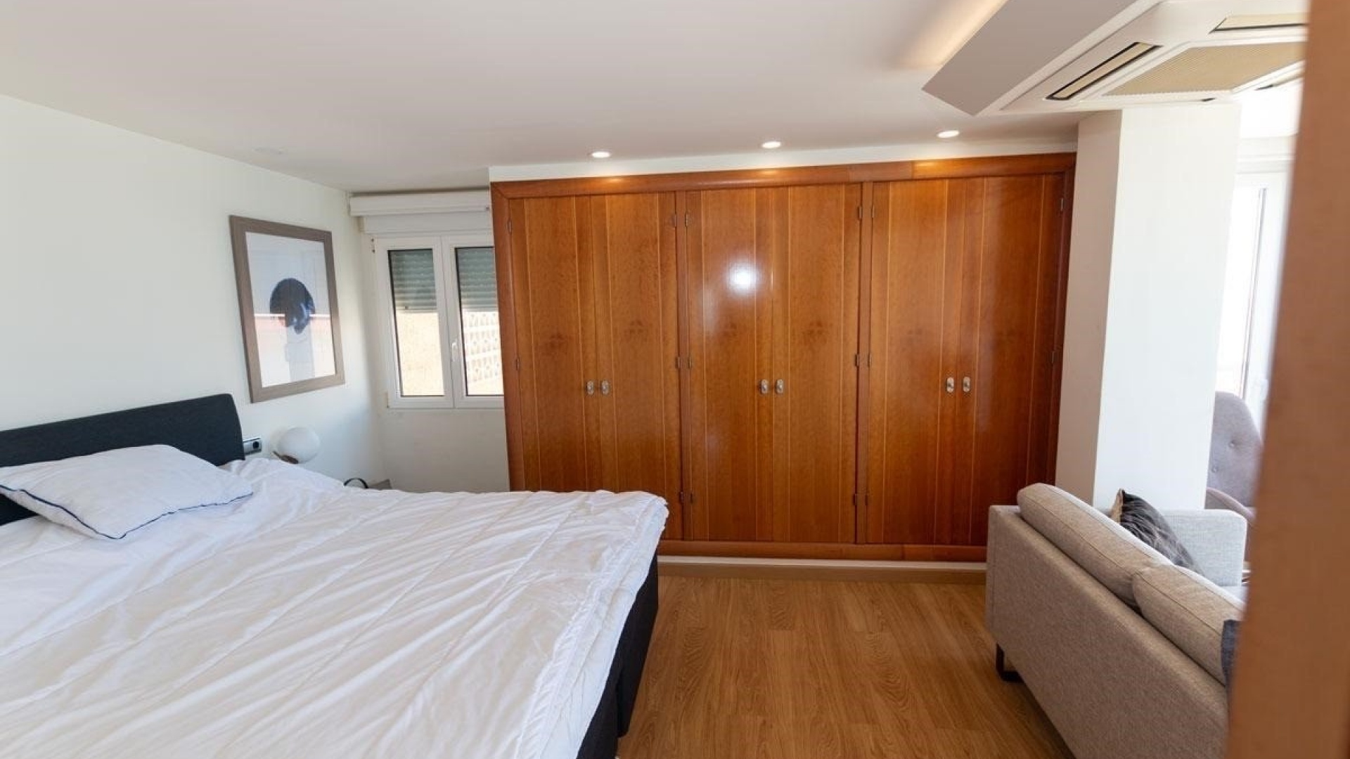 Wiederverkauf - Wohnung - Torrevieja - 1st line to the sea