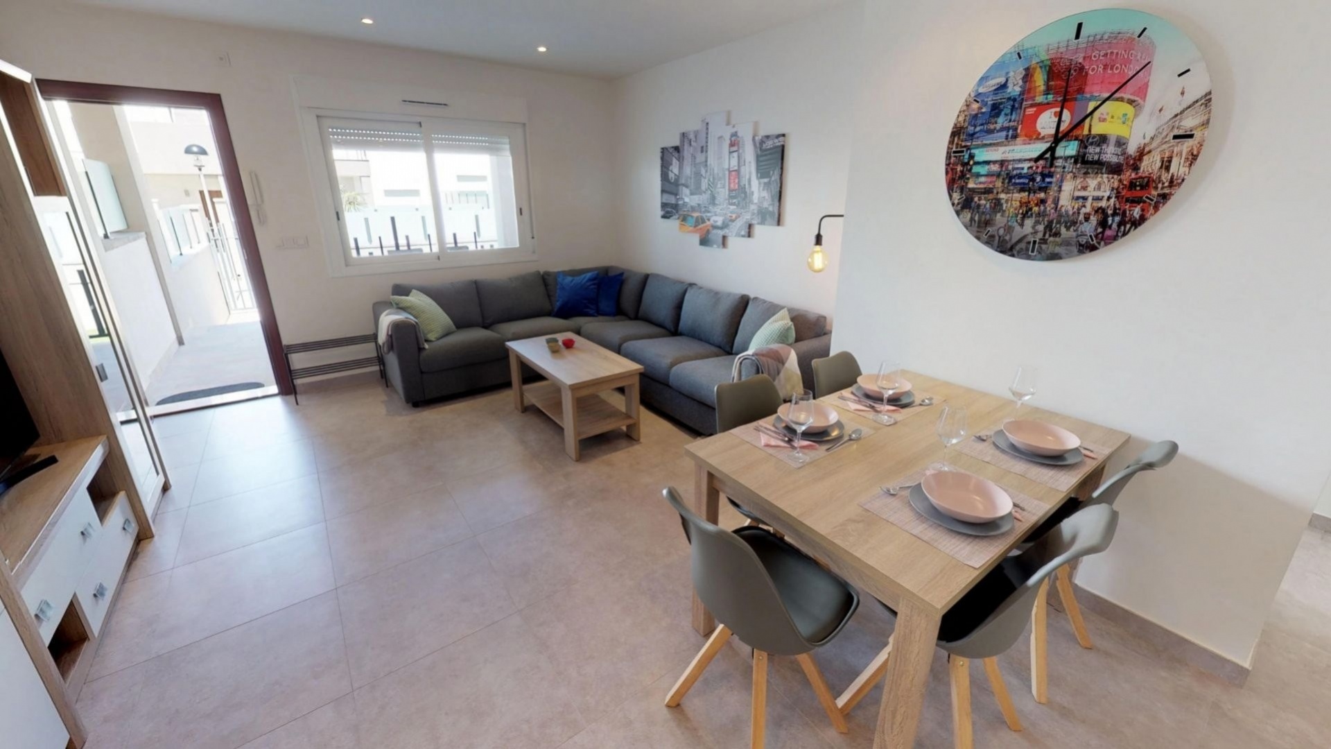 Wiederverkauf - Wohnung - Torrevieja - Aguas Nuevas