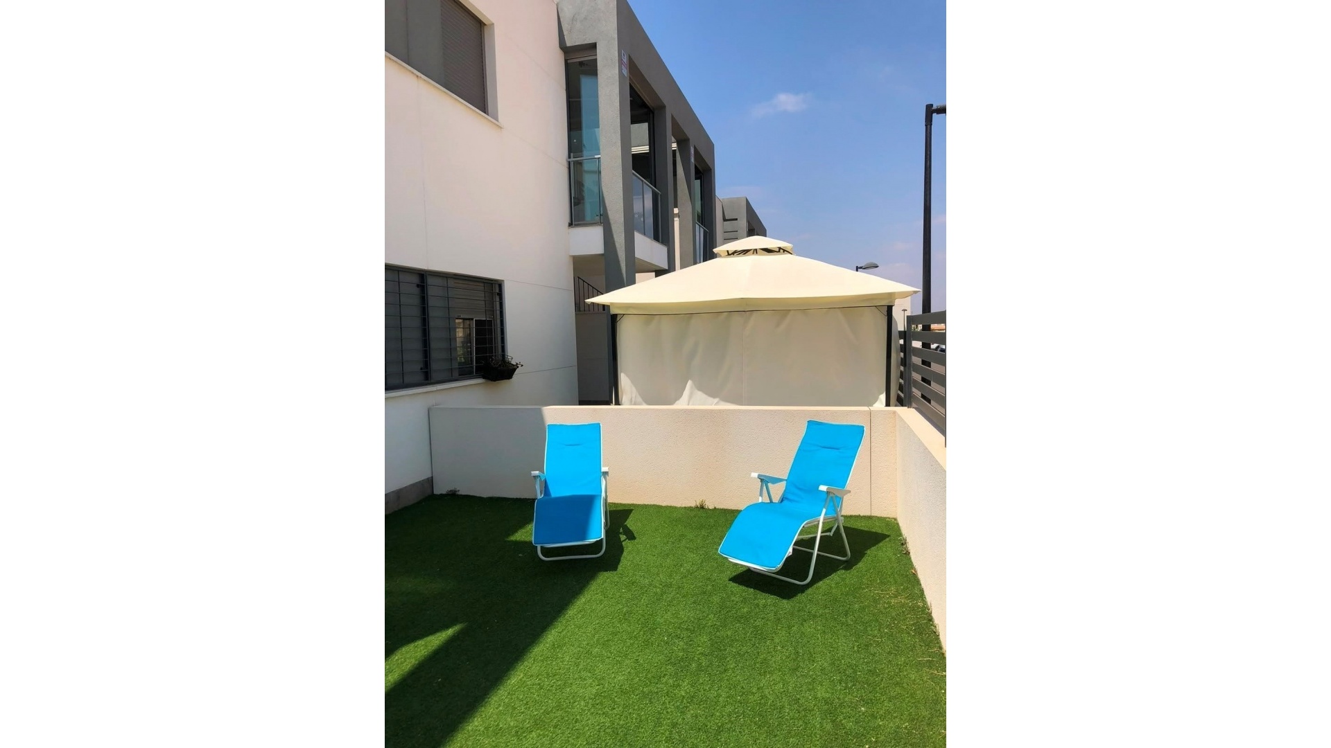 Wiederverkauf - Wohnung - Torrevieja - Aguas Nuevas