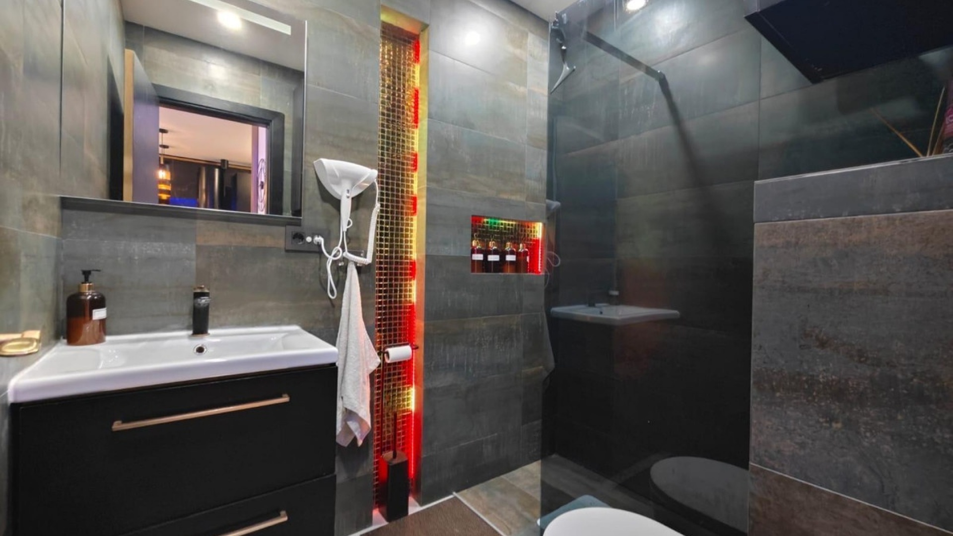 Wiederverkauf - Wohnung - Torrevieja - Aguas Nuevas