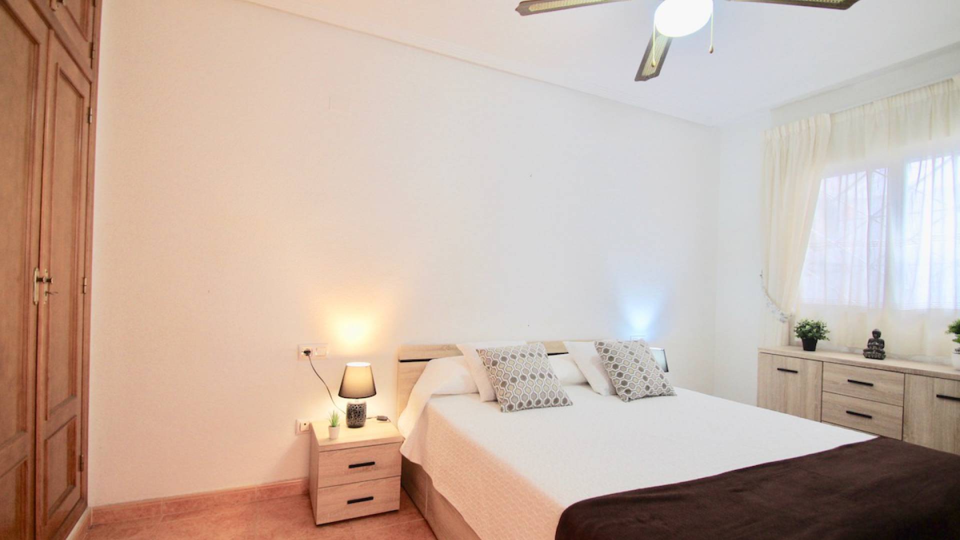 Wiederverkauf - Wohnung - Torrevieja - Baños de Europa