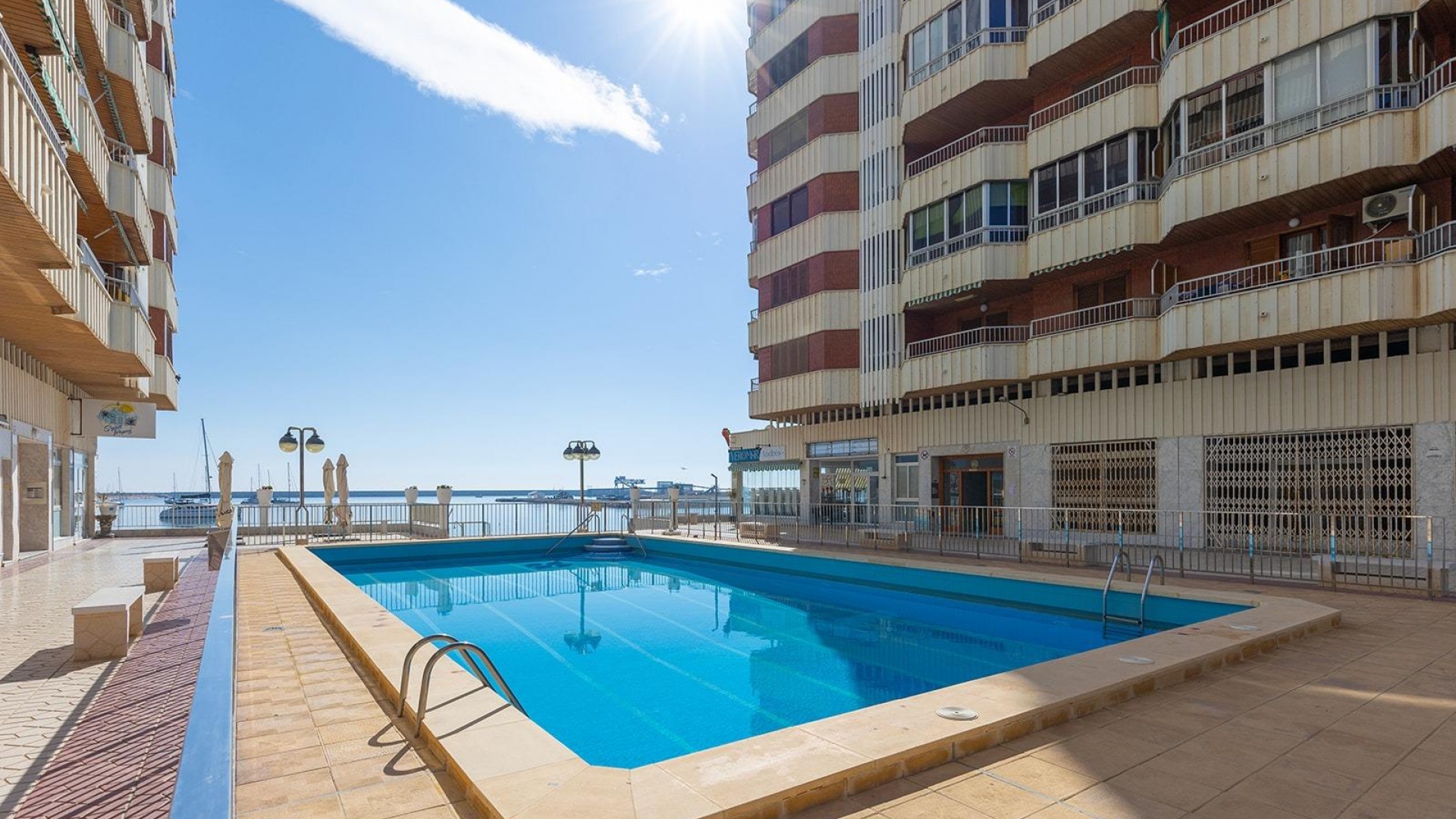 Wiederverkauf - Wohnung - Torrevieja - Beachside Torrevieja